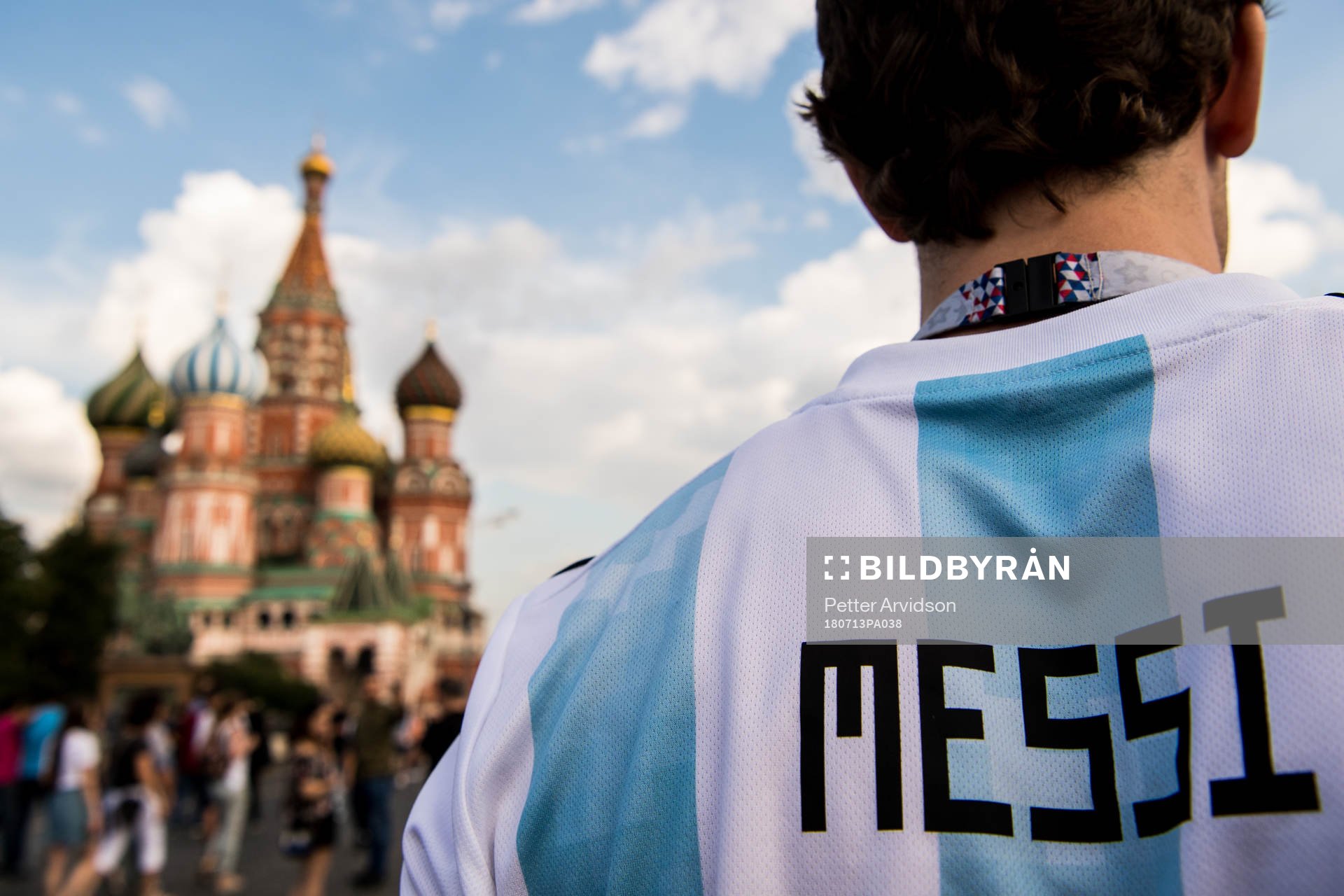 A fan of Argentina with a Messi shirt is seen at Saint