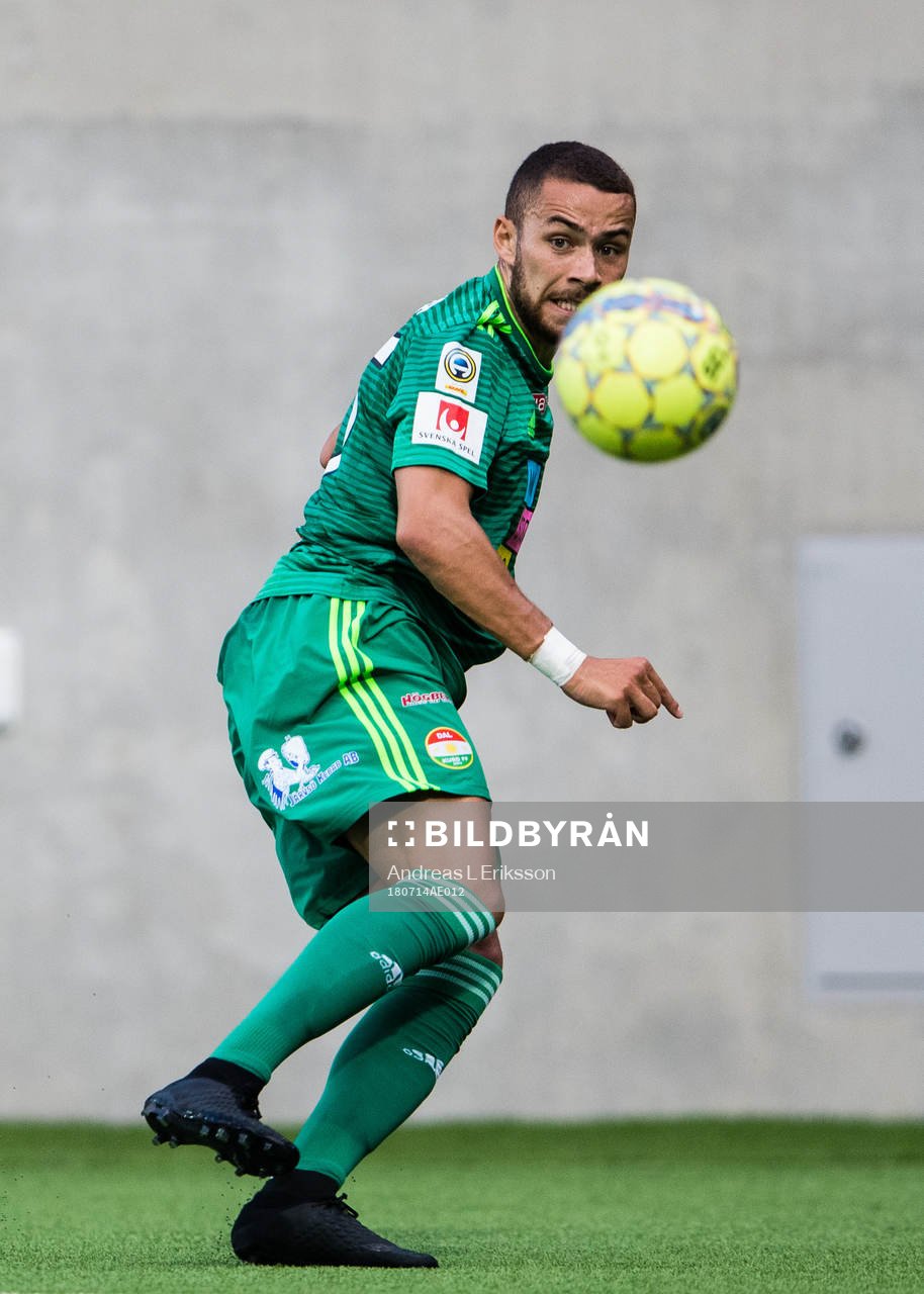 Dalkurds Malkolm Moenza gör 1-0 för Dalkurd