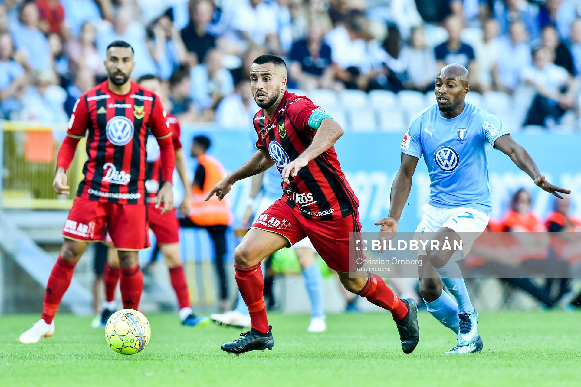 Östersunds Brwa Nouri och Malmö FFs Fouad Bachirou