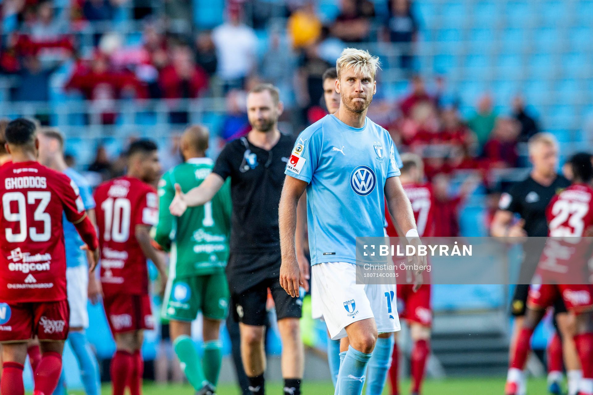 Malmö FFs Rasmus Bengtsson deppar