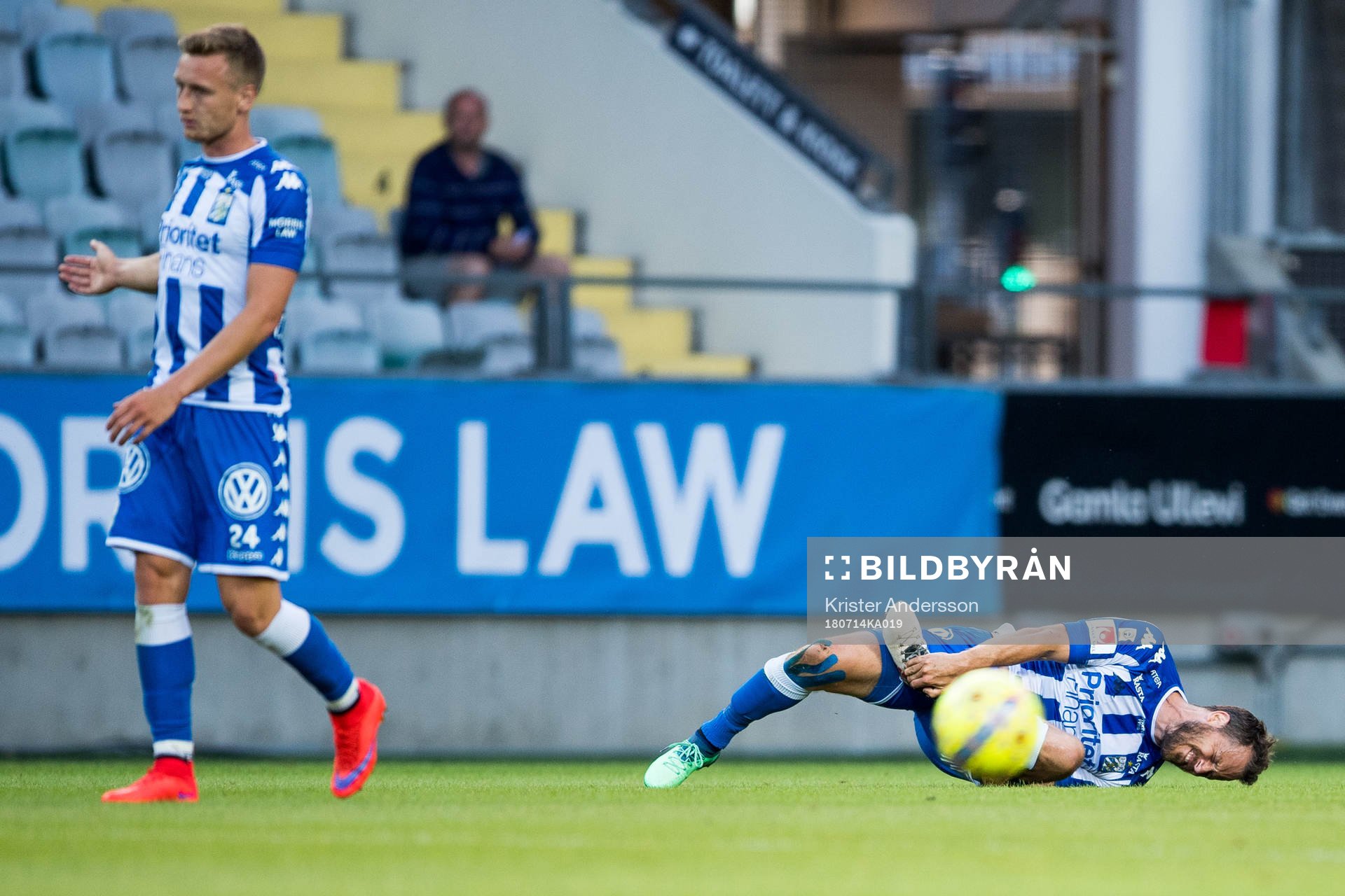 IFK Göteborgs Tobias Hysén med en skada