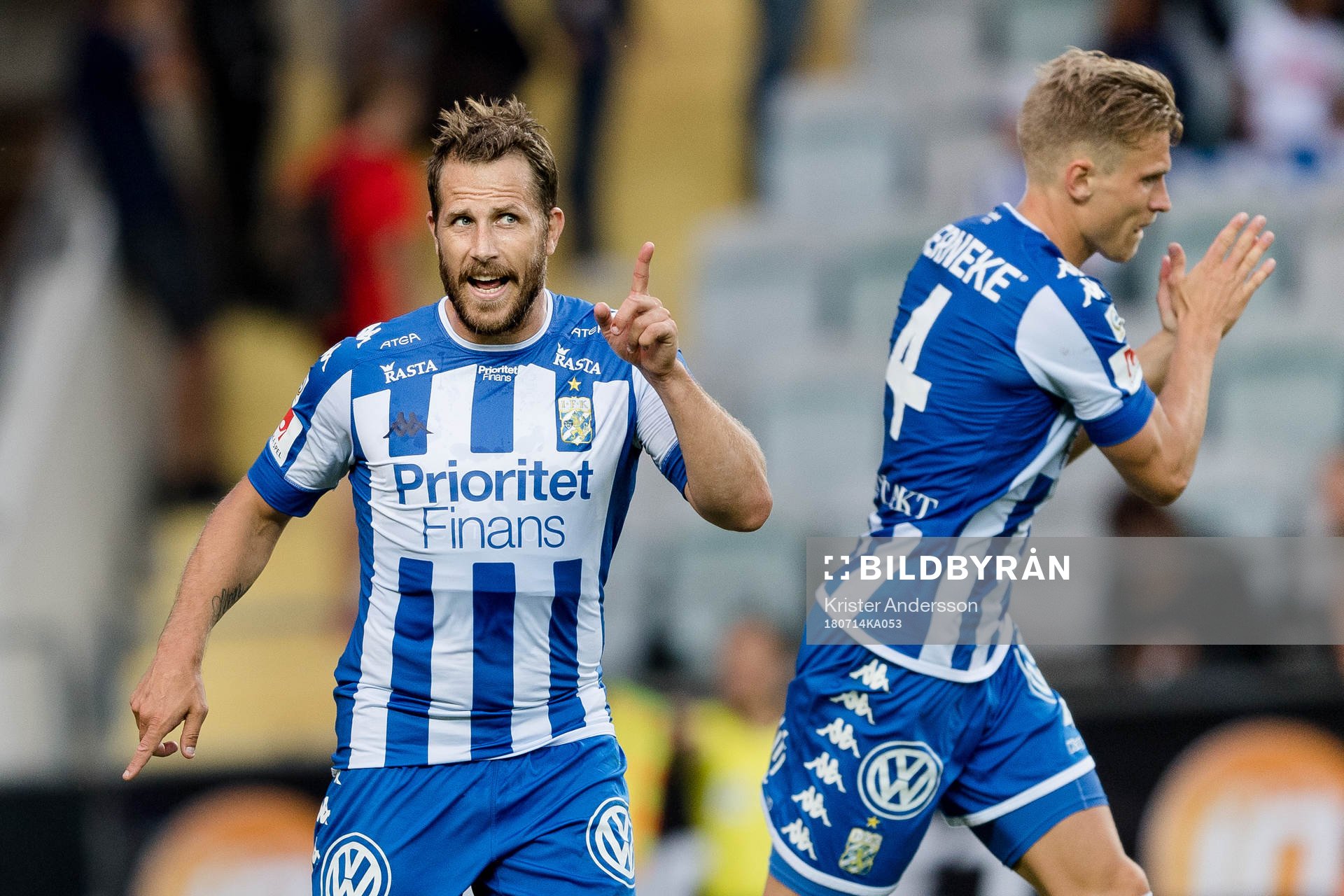 IFK Göteborgs Tobias Hysén reagerar på ett domslut