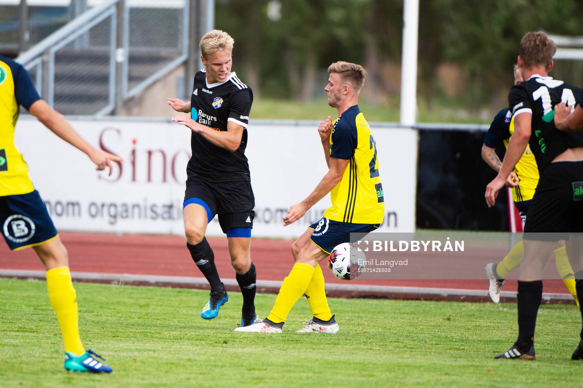 Eskilsminnes Jonatan Persson och Ängelholms Elias Johansson