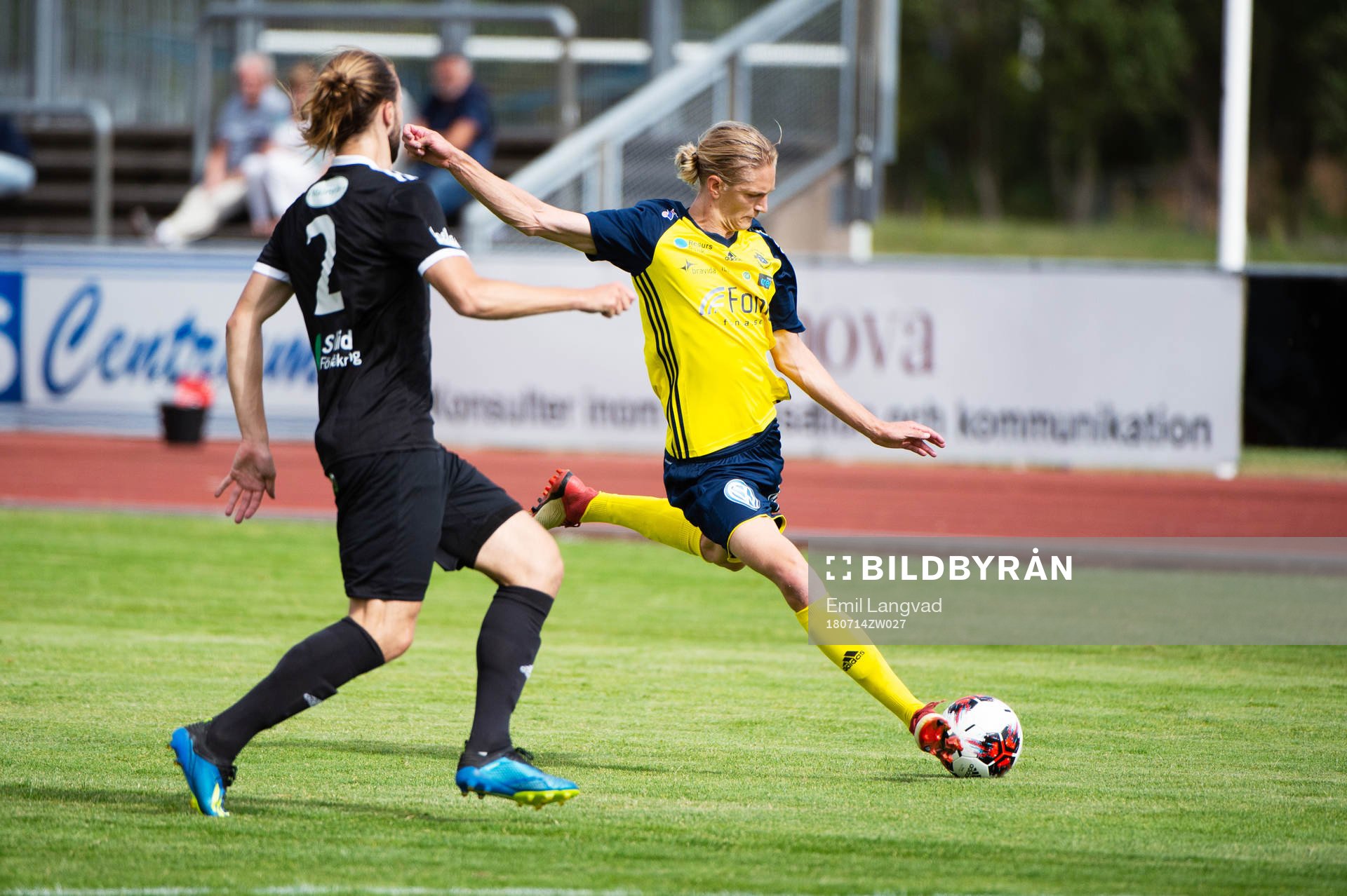 Eskilsminnes Jonatan Olsson och Ängelholms Andreas Karlsson