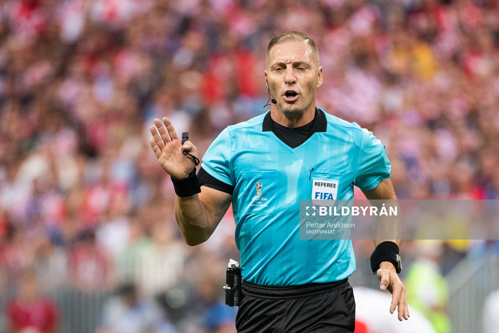 Referee Nestor Pitana