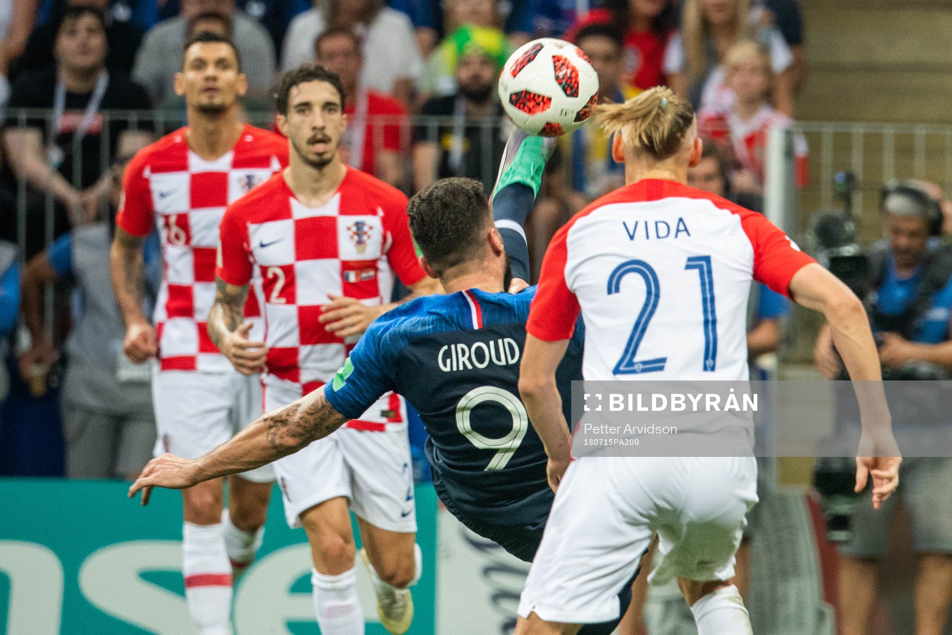 Olivier Giroud of France with a bicycleta
