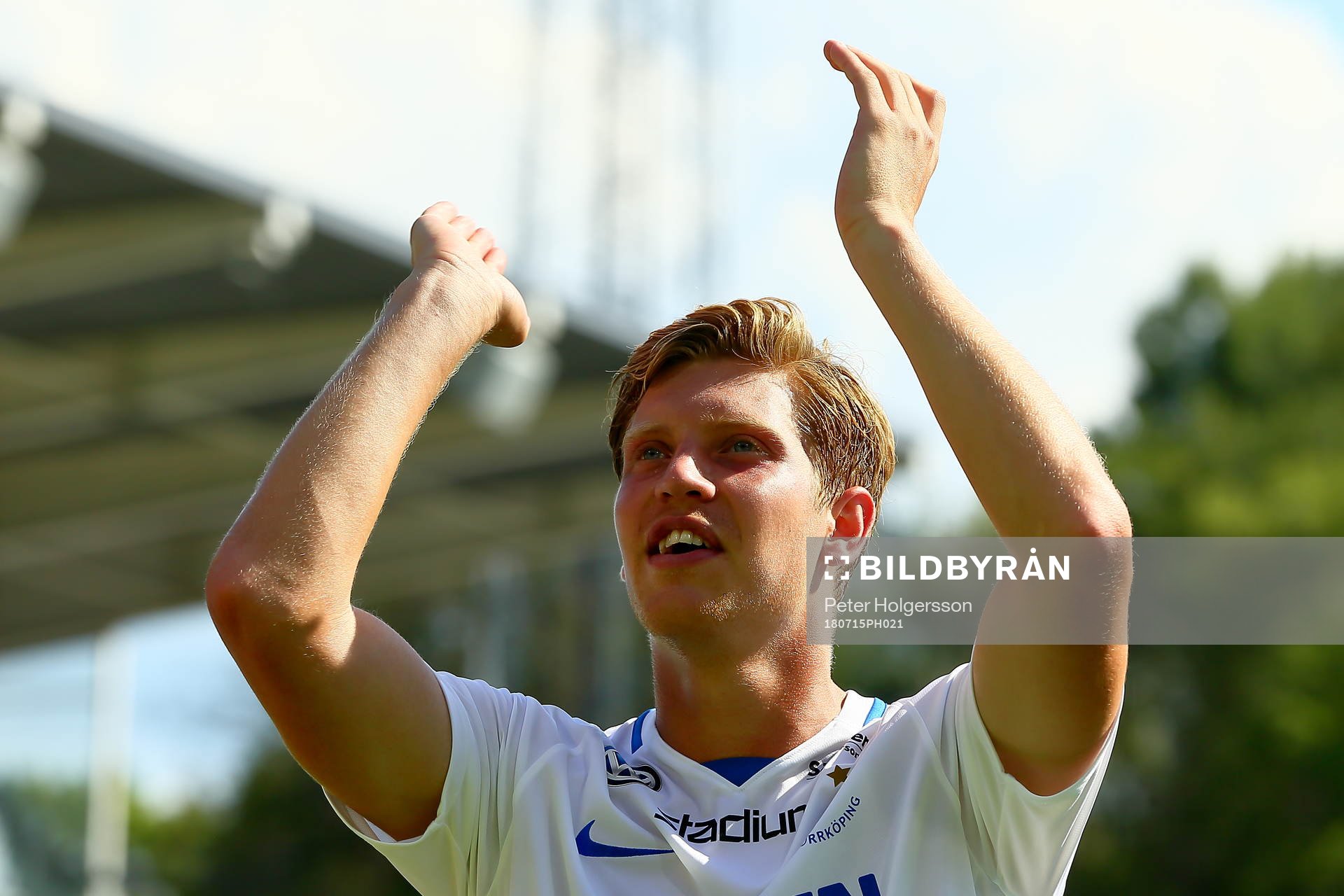 Norrköpings Alexander Fransson under fotbollsmatchen i Allsvenskan mellan Norrköping och Häcken den 15 juli 2018 i Norrköping.