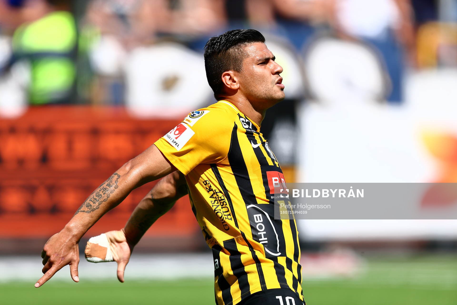 Häckens Paulinho jublar