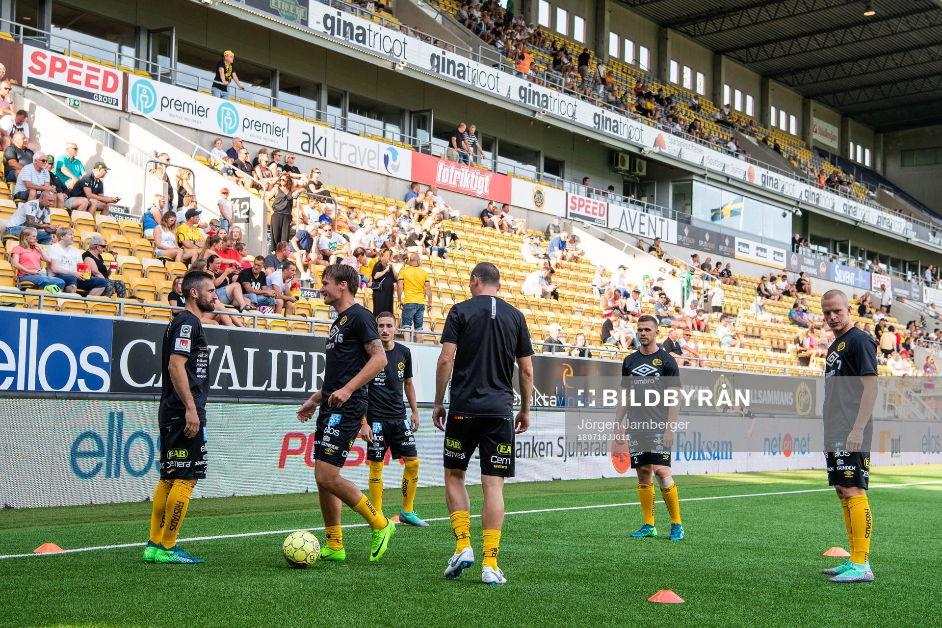 Elfsborgs spelare värmer upp