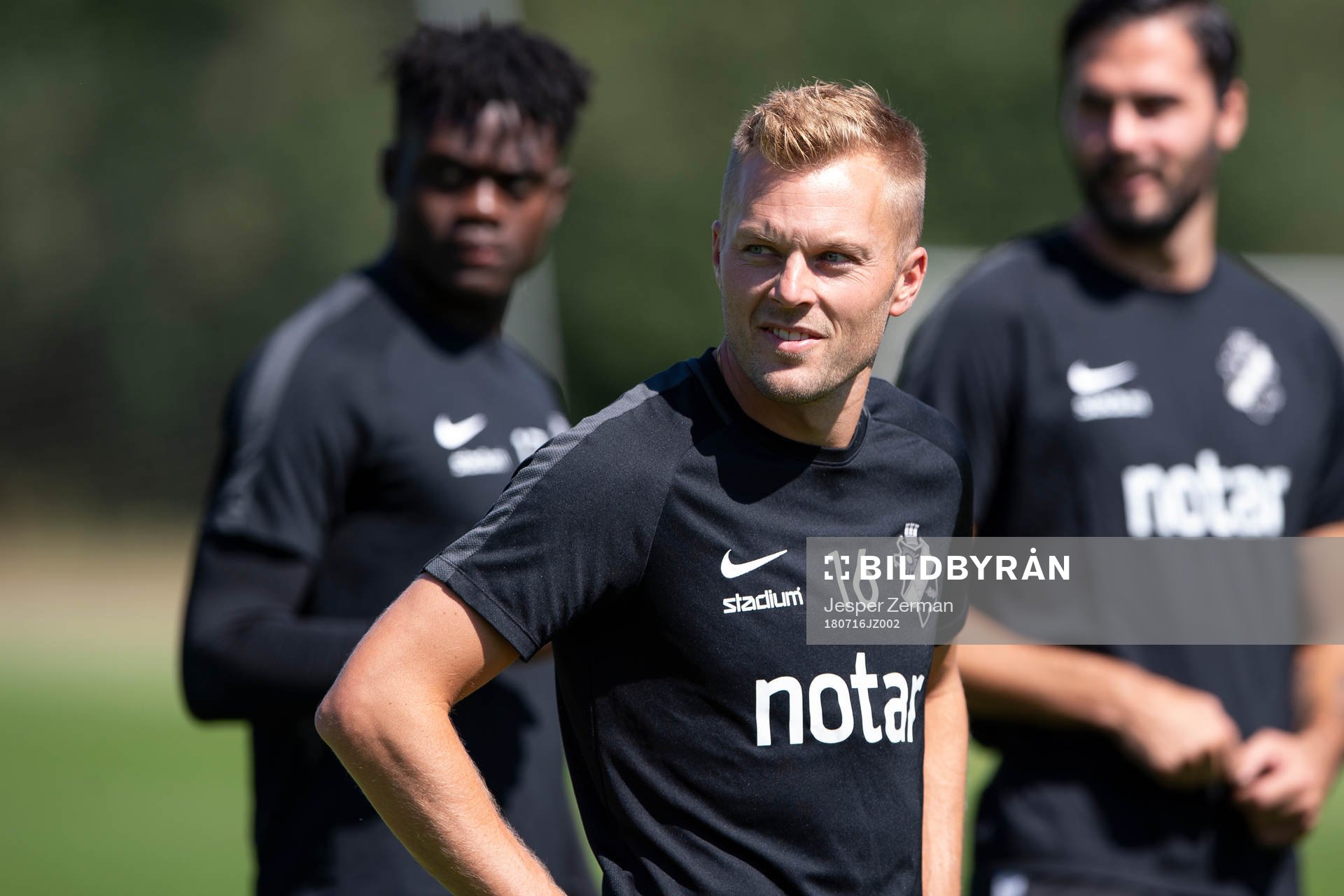 s Sebastian Larsson