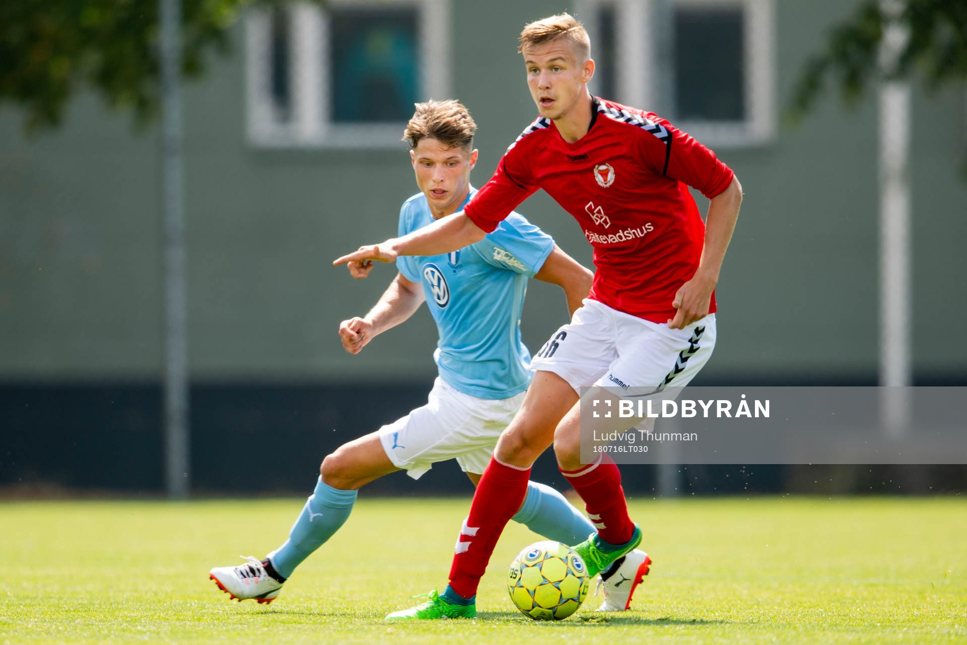 Kalmars Johan Stenmark och Malmö FFs Kevin Harletun