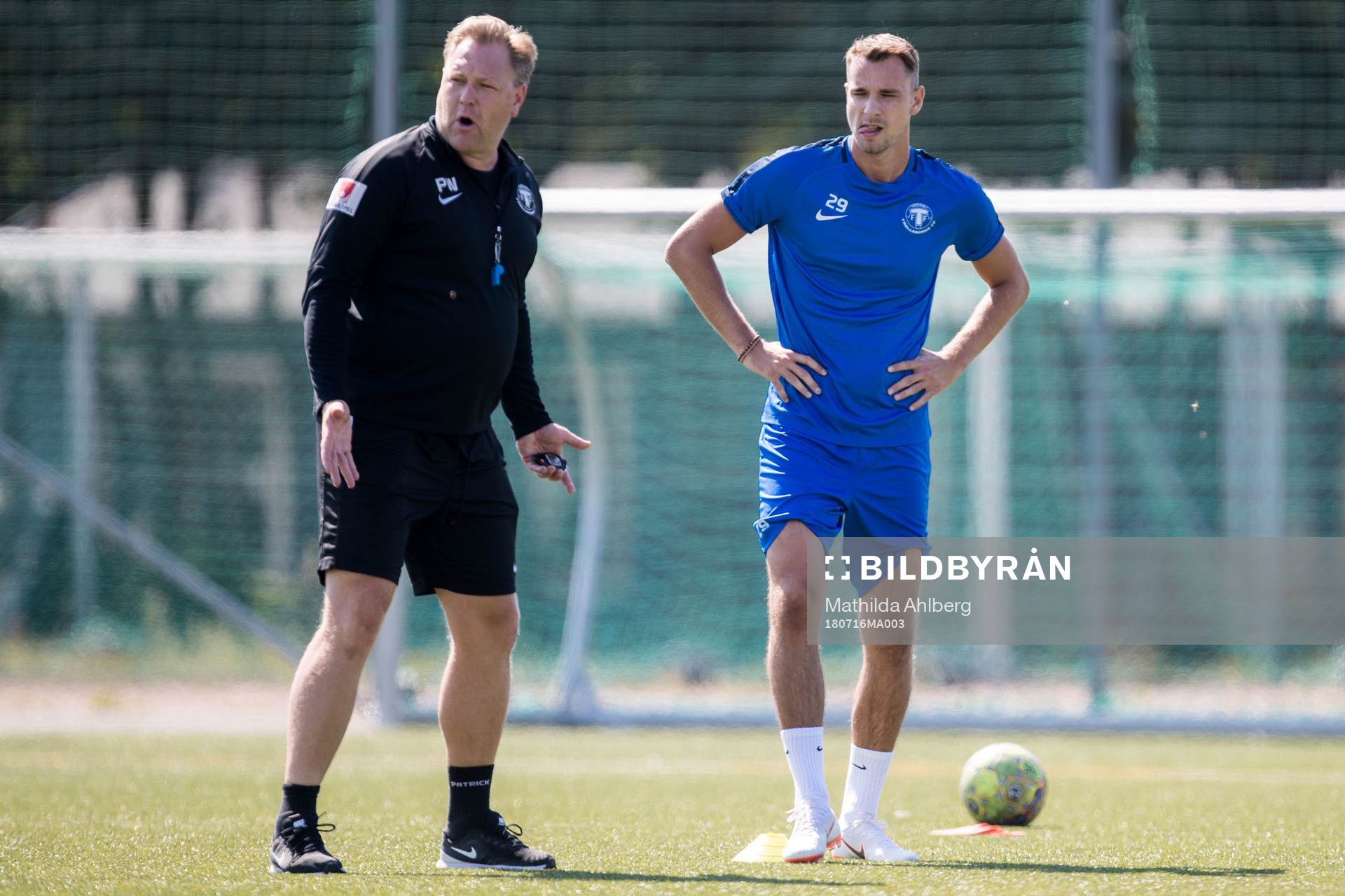 Trelleborgs tränare Patrick Winqvist och Jasmin Sudic