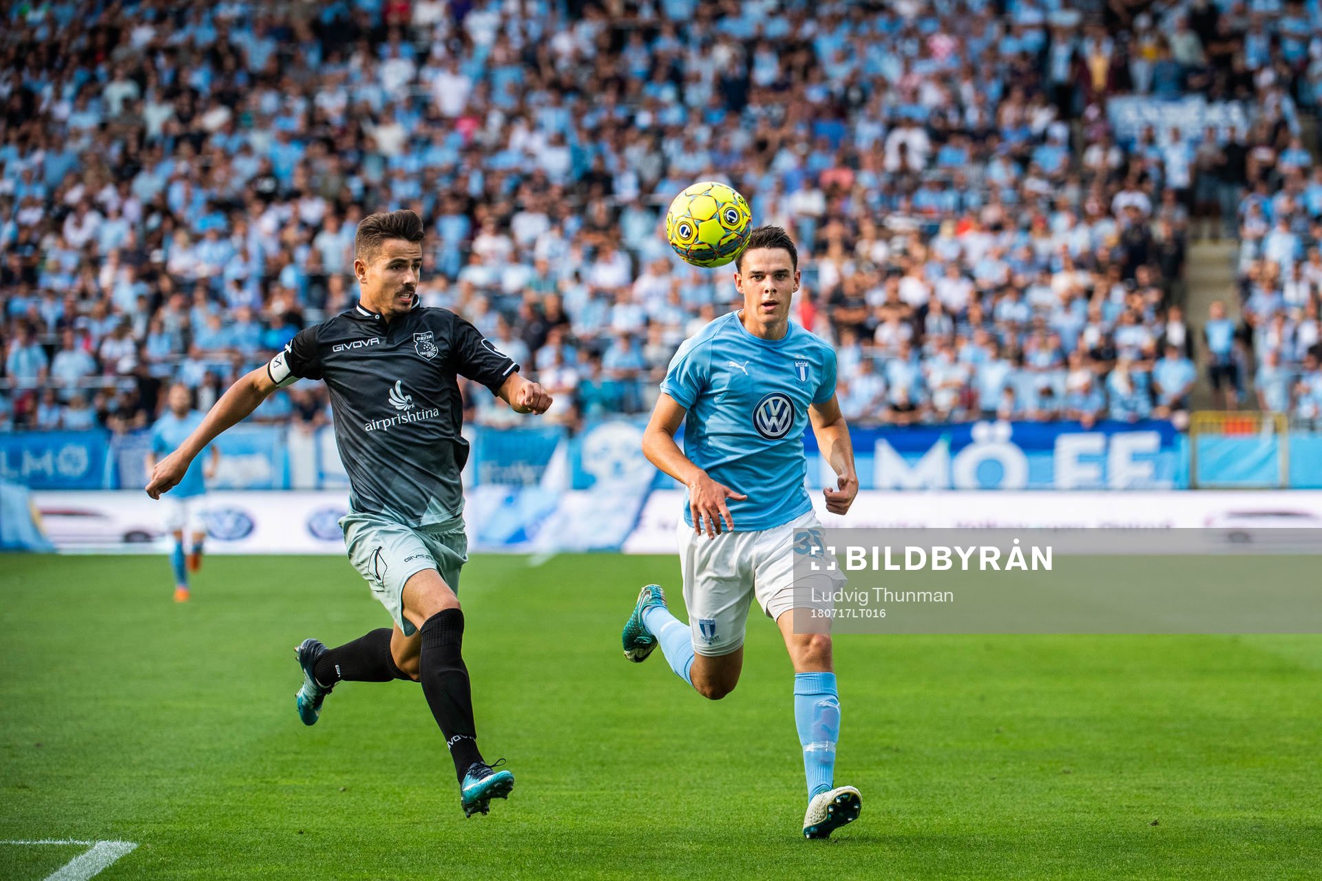 Ardian Limani of Drita and Samuel Adrian of Malmö FF