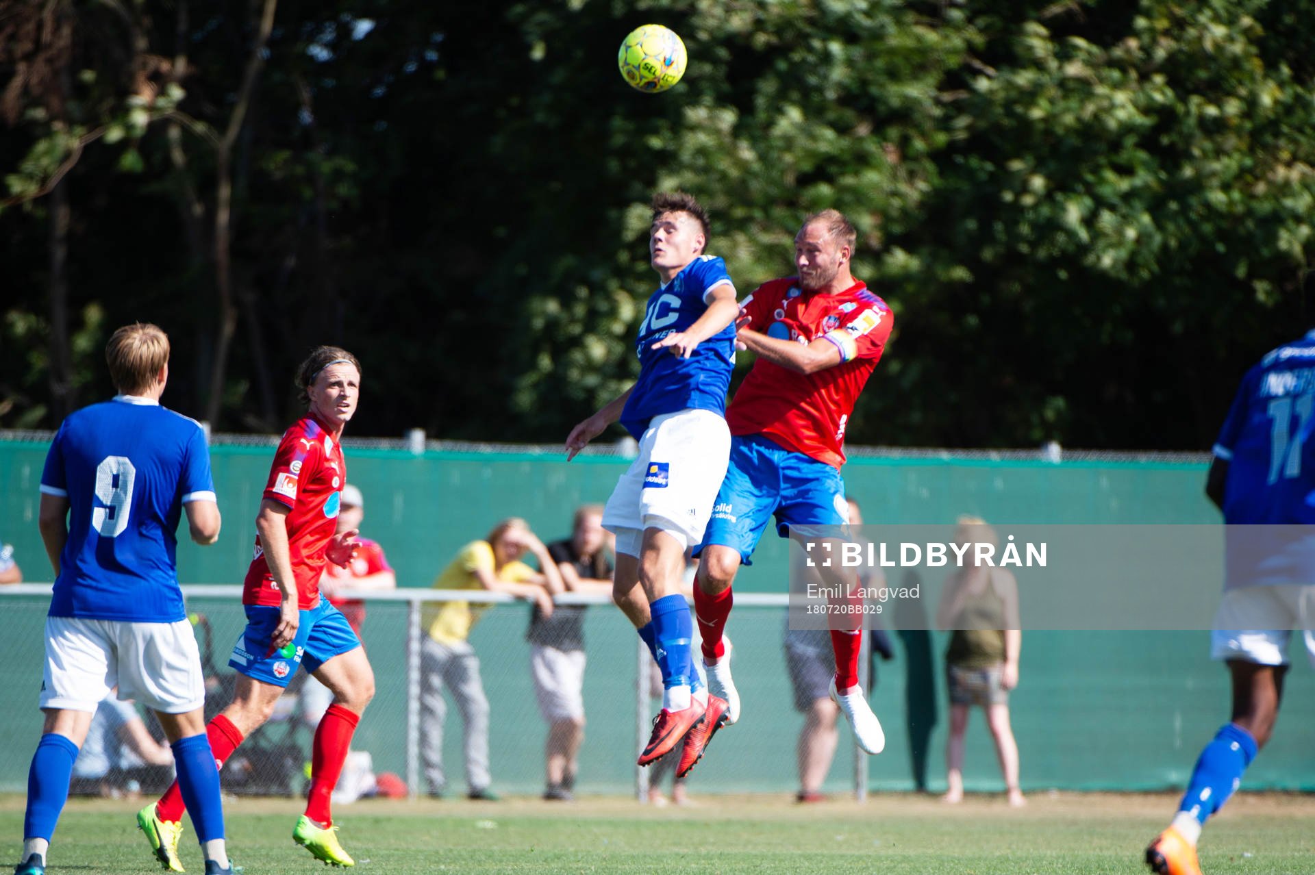 Fremad Amagers Lukas Engel och Helsingborgs Andreas