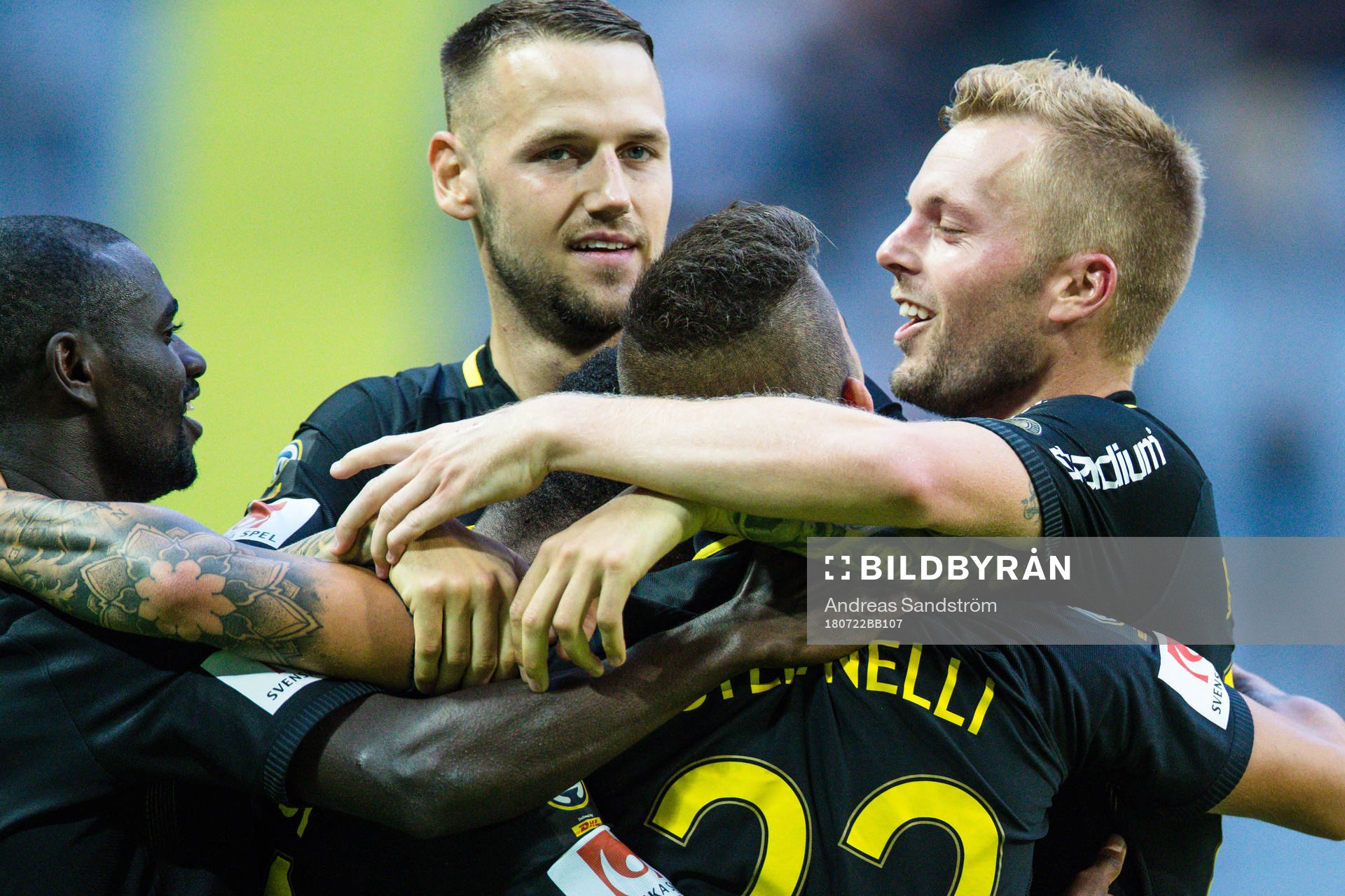 s Enoch Kofi Adu, Nicolas Stefanelli , Alexander Milosevic