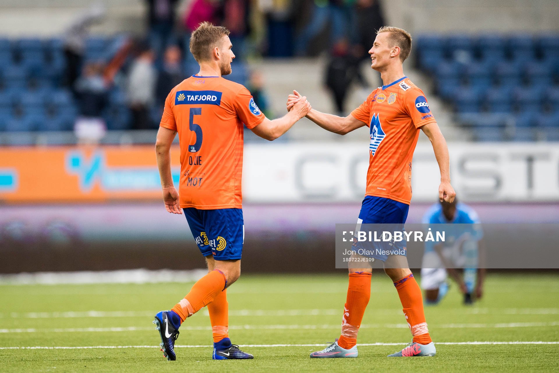 Oddbjørn Lie and Ståle Steen Sæthre of Aalesund celebrate