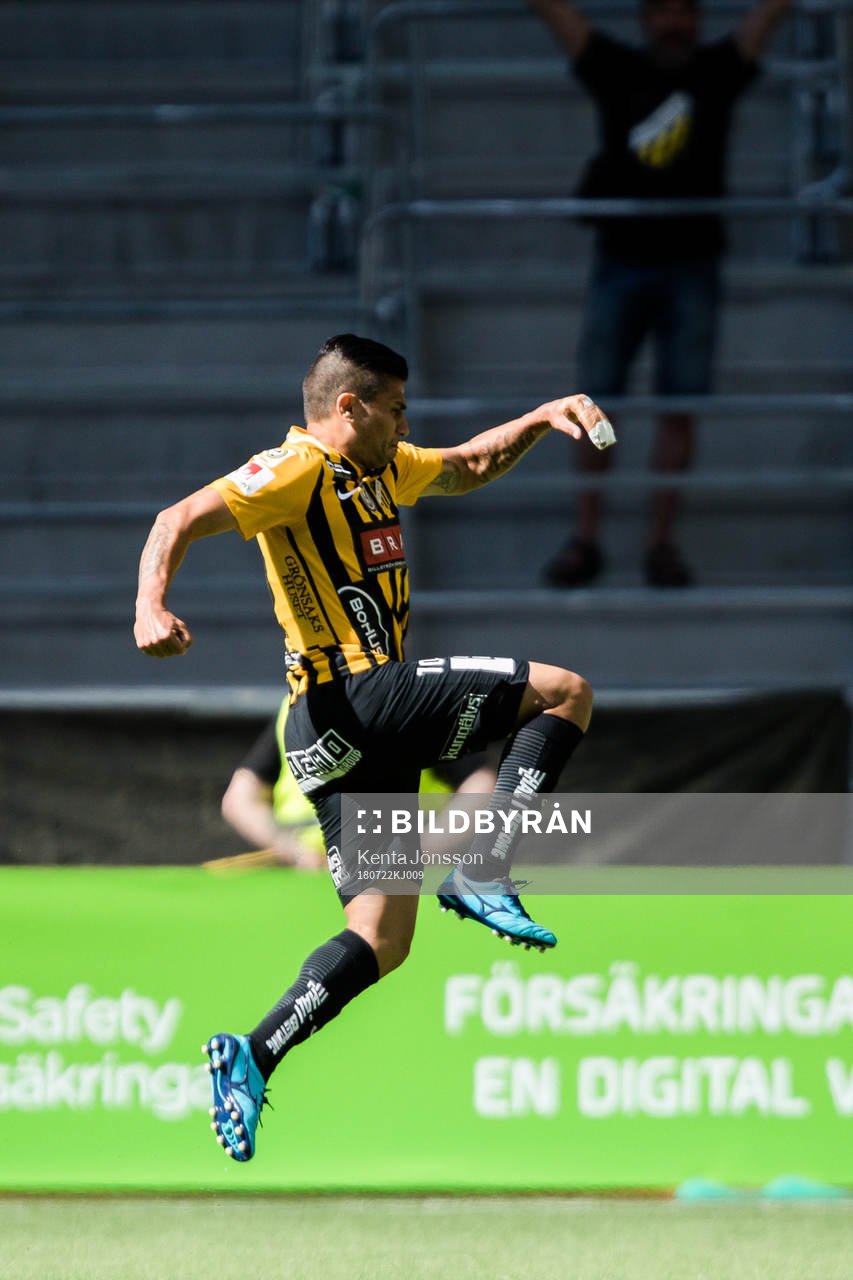 Häckens Paulinho jublar