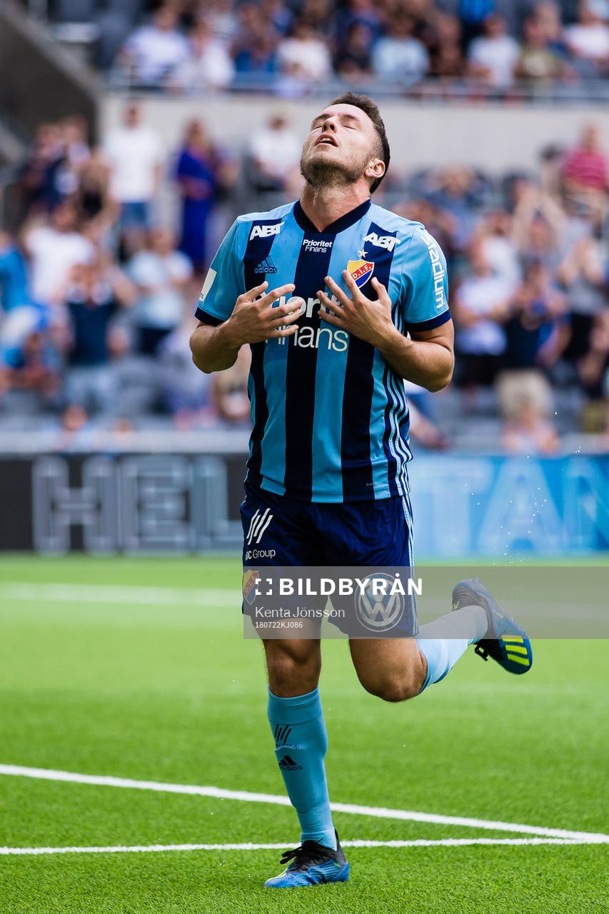 Djurgårdens Kerim Mrabti deppar