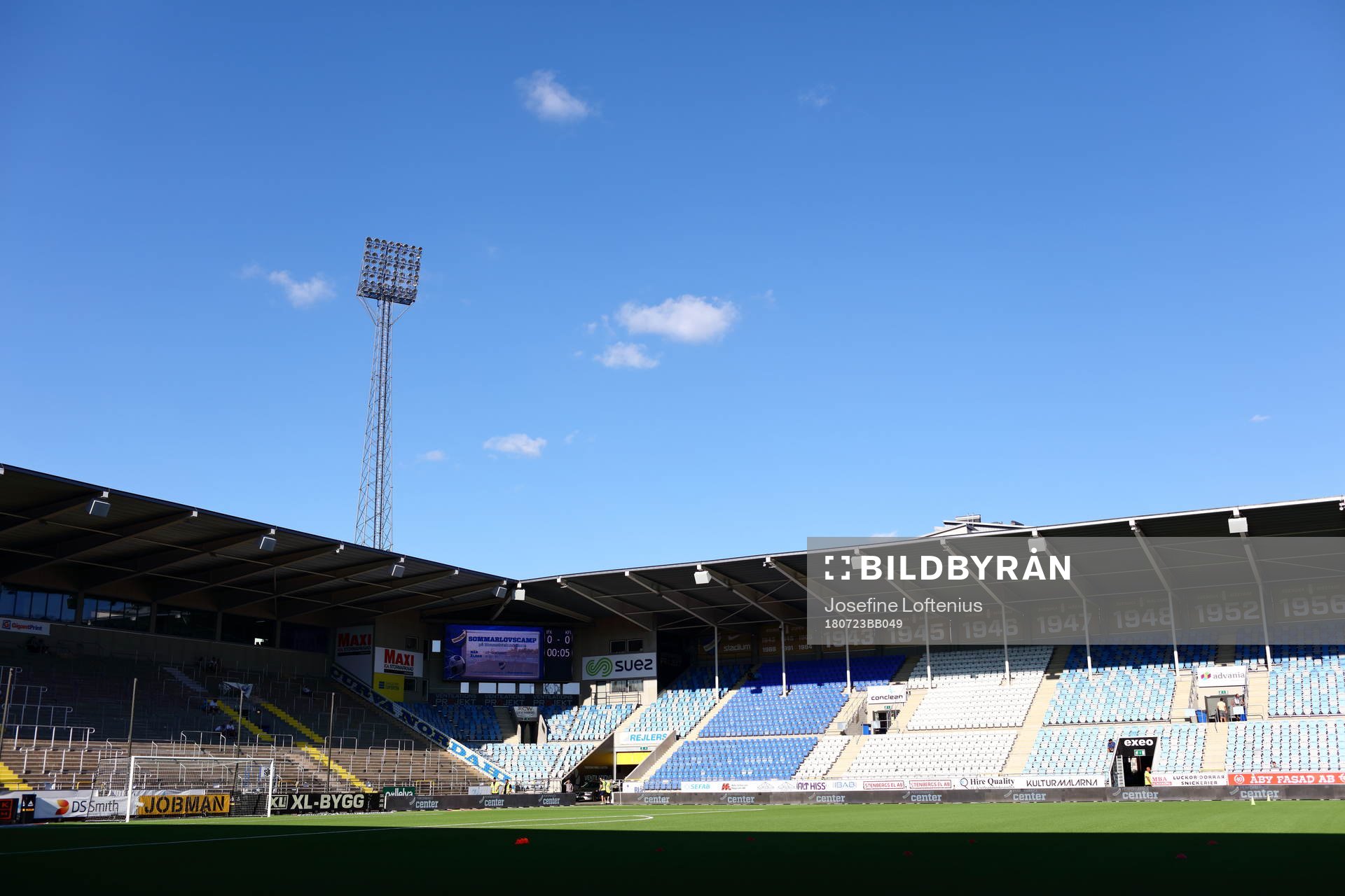 Östgötaporten innan fotbollsmatchen i Allsvenskan mellan