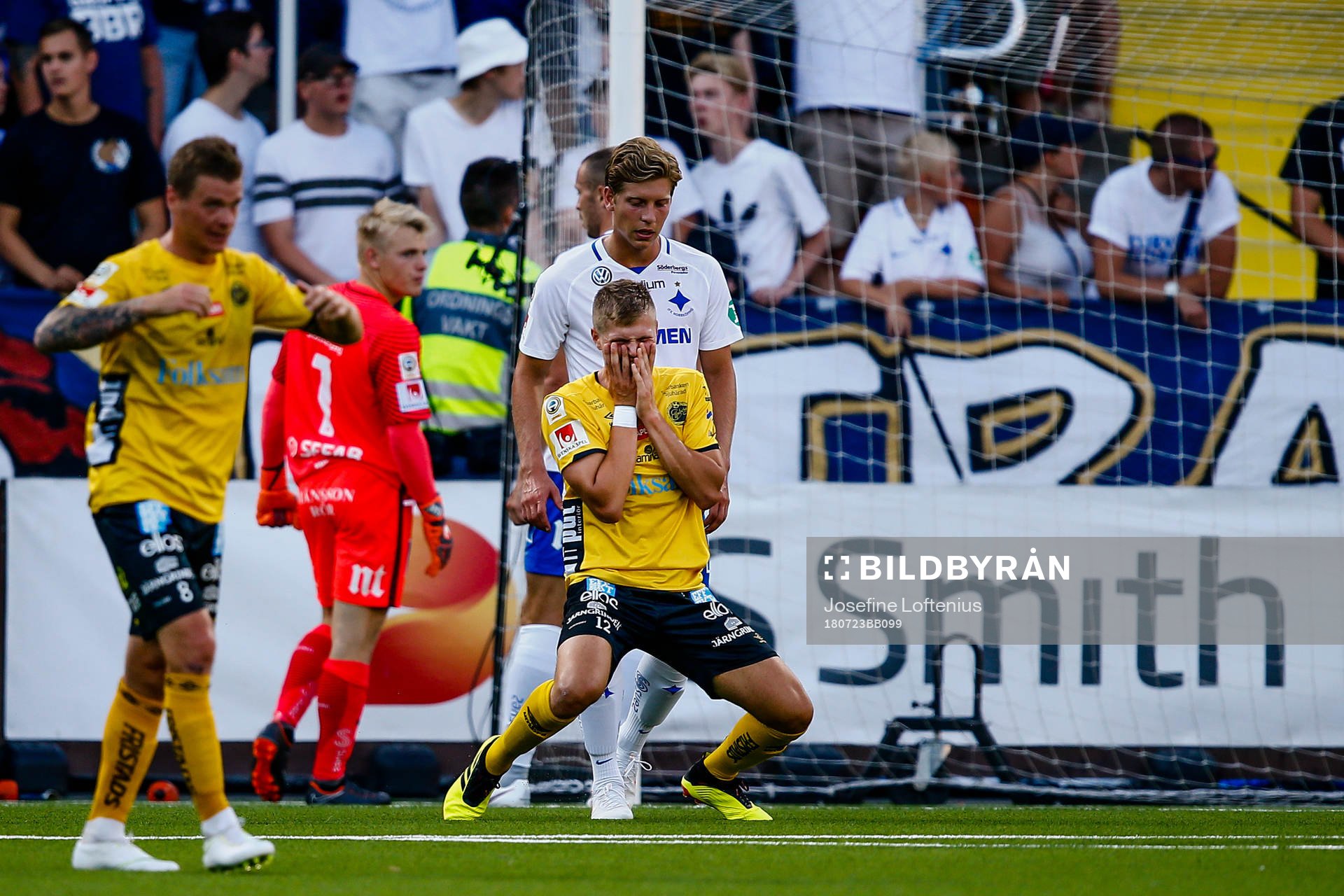 Elfsborgs Joakim Nilsson reagerar