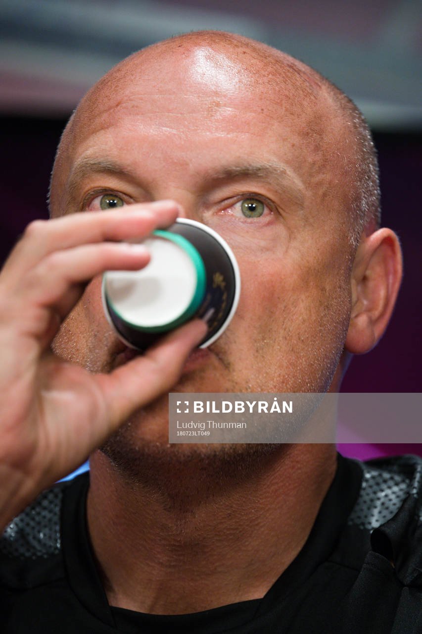 Head coach Uwe Rösler of Malmö FF