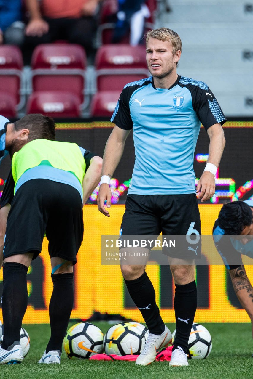Oscar Lewicki of Malmö FF