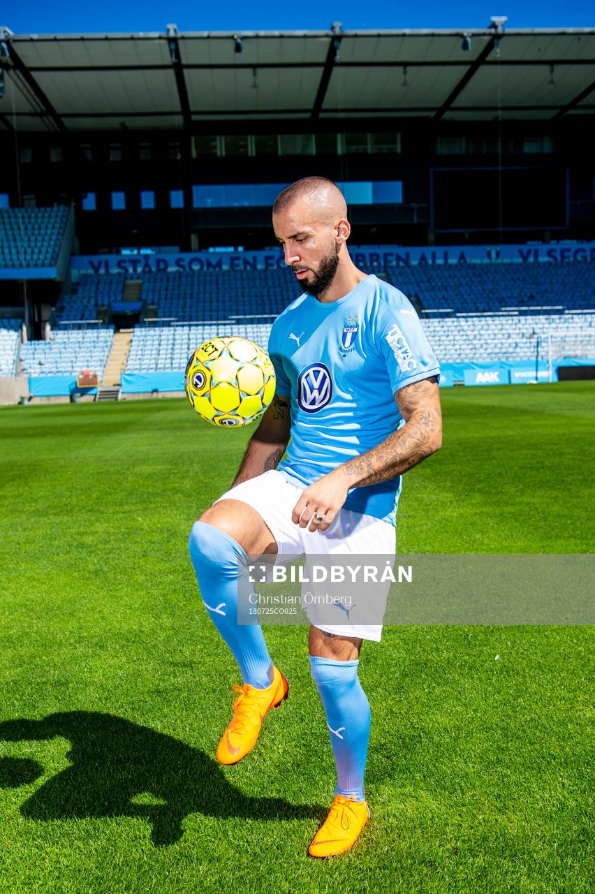 Malmö FF presenterar Guillermo Molins som ny spelare