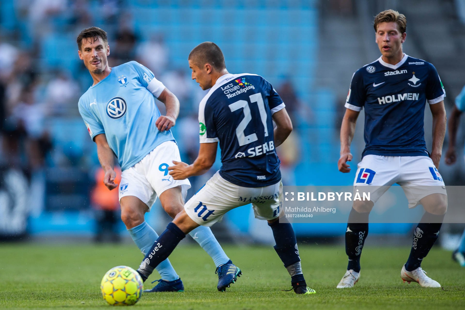 Malmö FFs Markus Rosenberg och Norrköpings Simon Thern