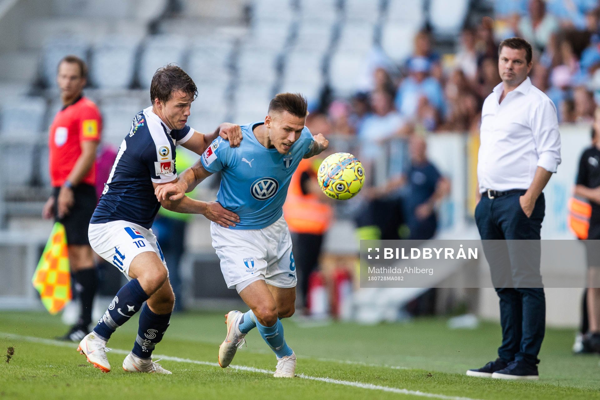 Norrköpings Simon Skrabb och Malmö FFs Arnór Ingvi