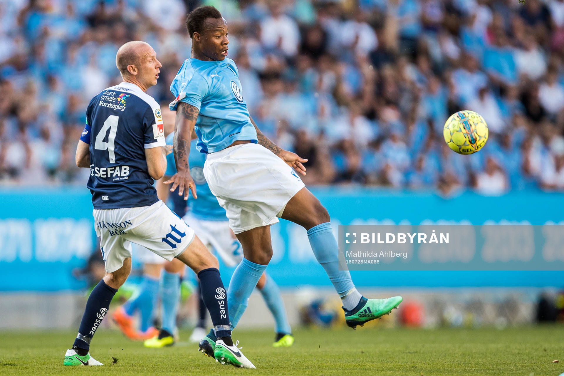 Norrköpings Andreas Johansson och Malmö FFs Carlos