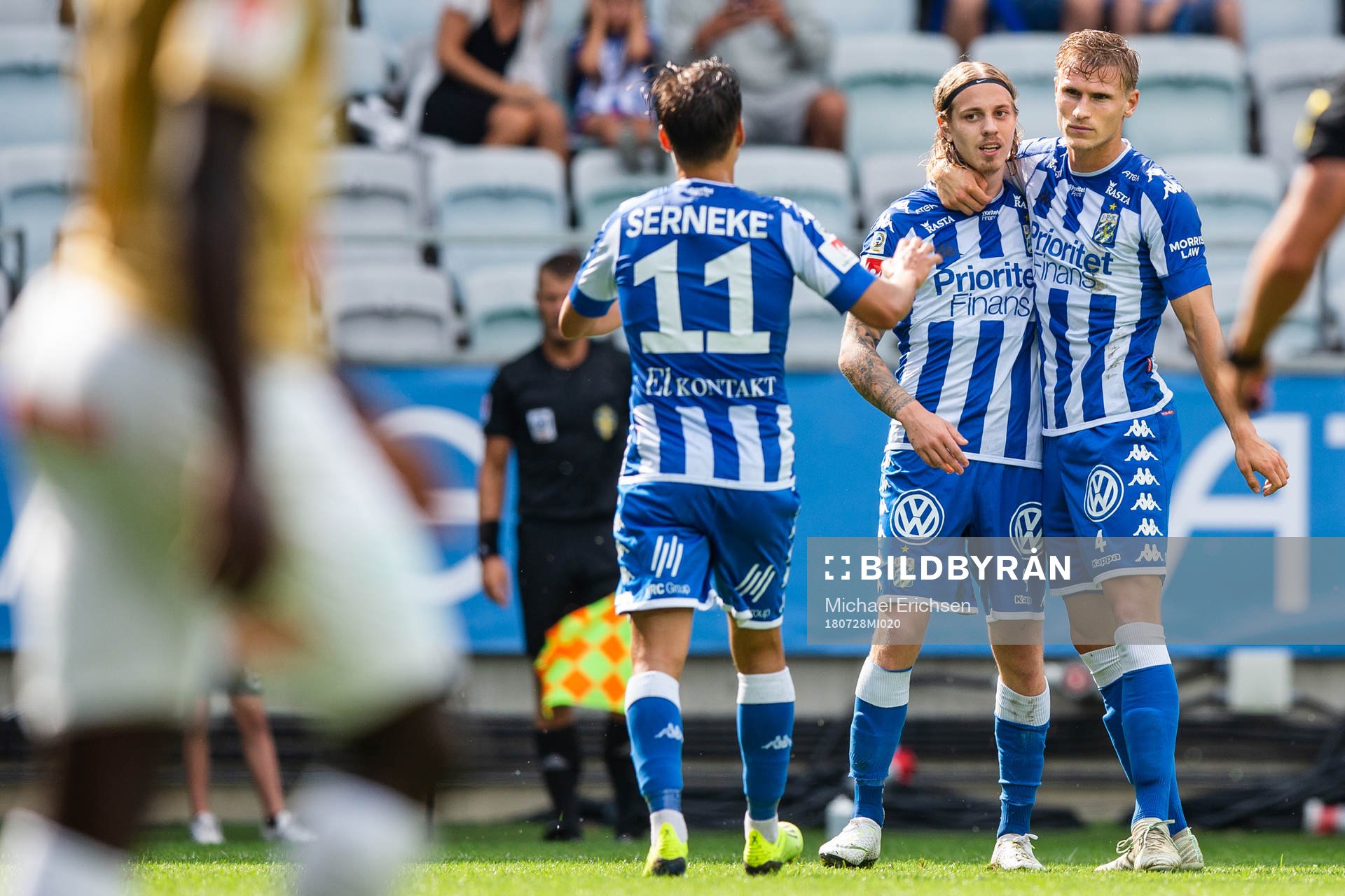 IFK Göteborgs Elias Mar Omarsson (mitten) jublar med Amin