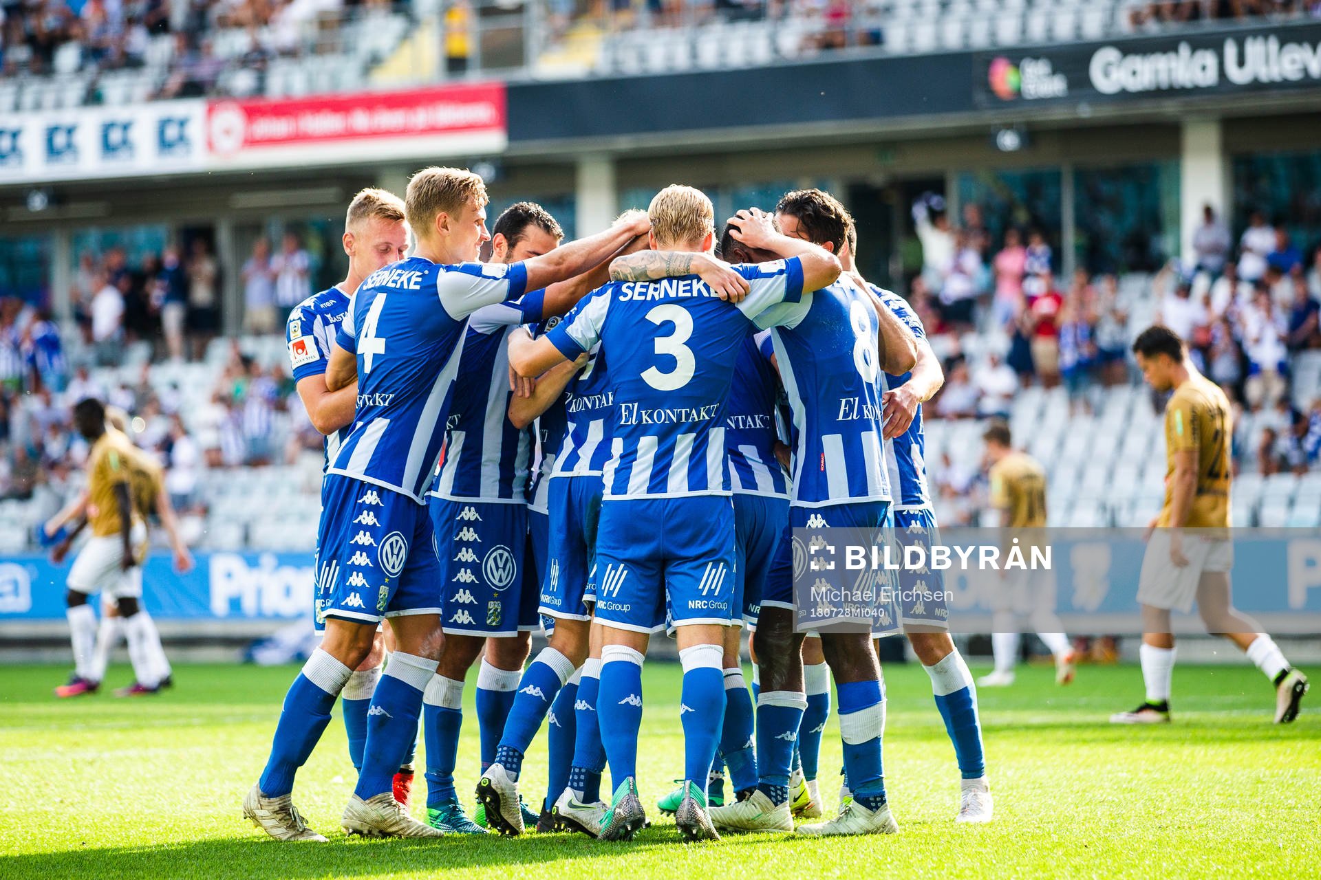 IFK Göteborgs Elias Mar Omarsson jublar med lagkamrater