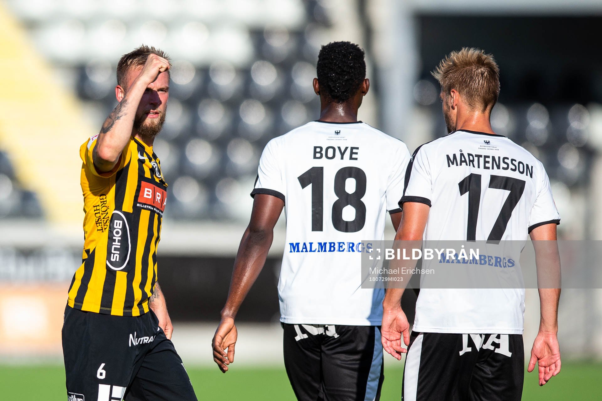 Häckens Alexander Faltsetas jublar