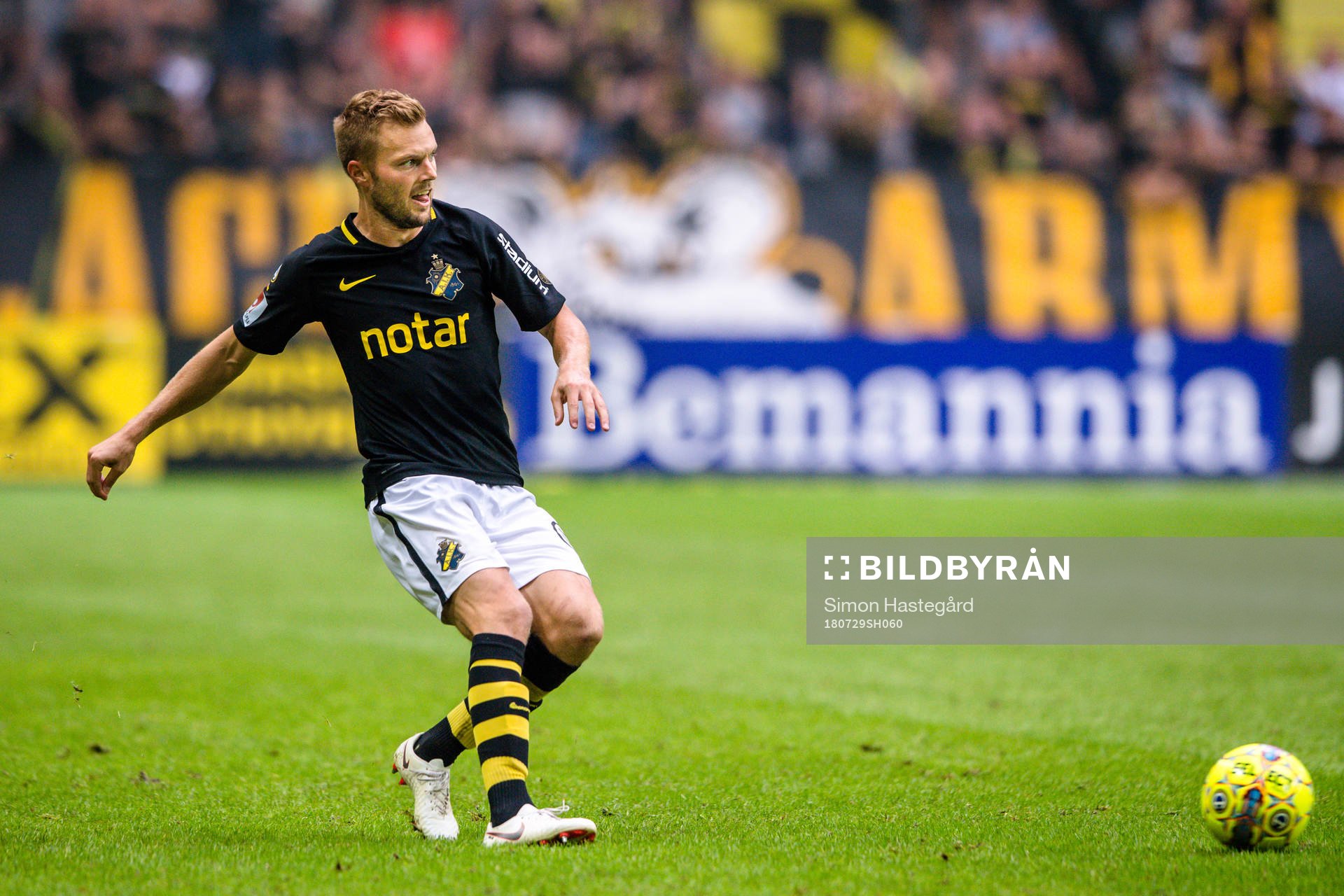 / under fotbollsmatchen i Allsvenskan mellan AIK och Kalmar