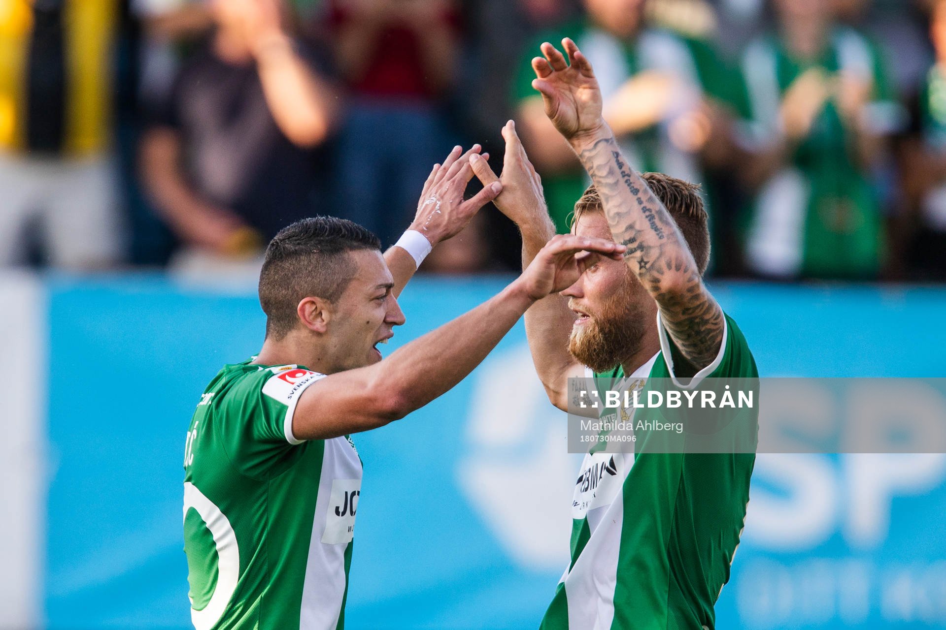 Hammarbys Nikola Djurdjic jublar med David Fällman