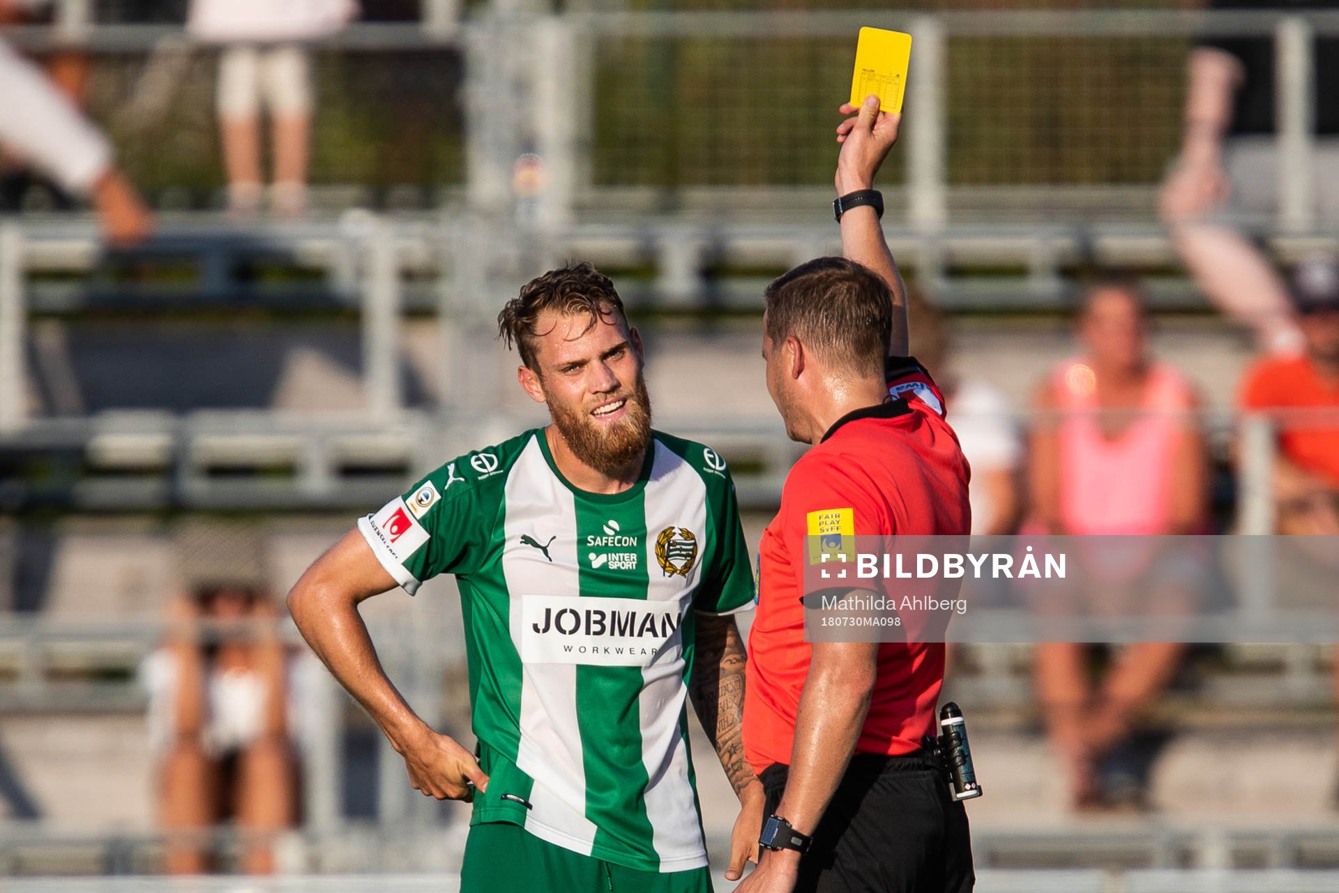 Hammarbys David Fällman varnas av domare Johan Krantz