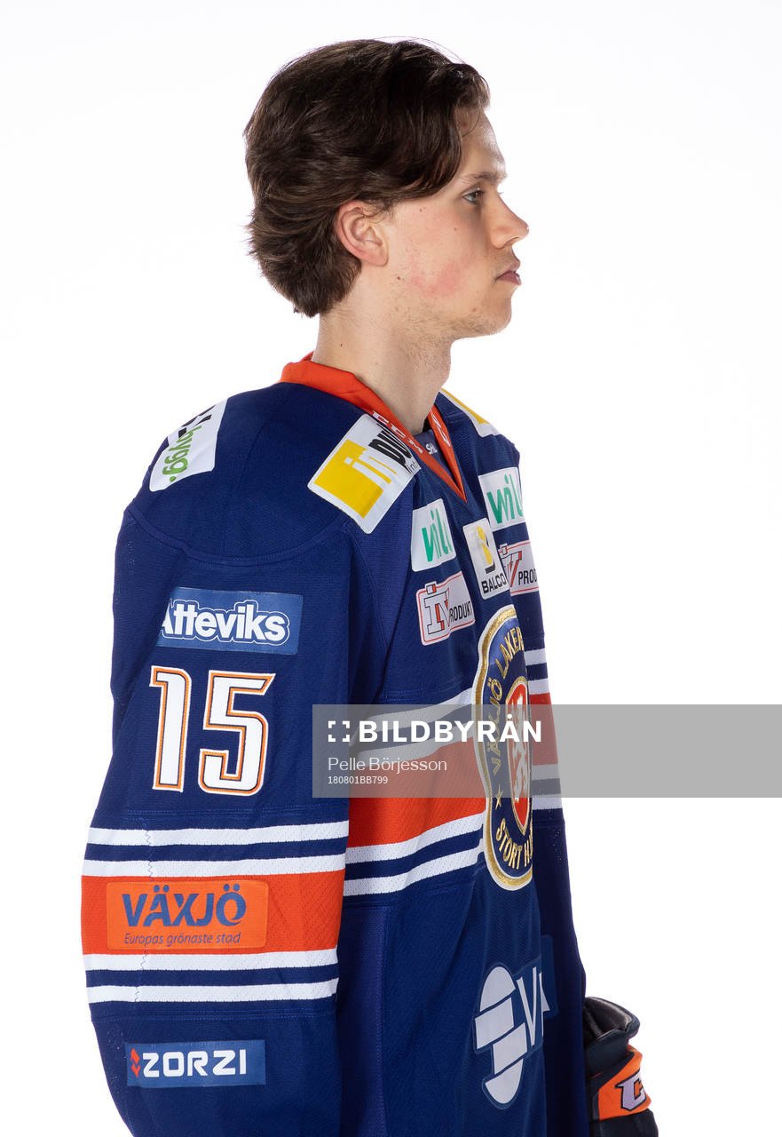 s Dominik Bokk 3