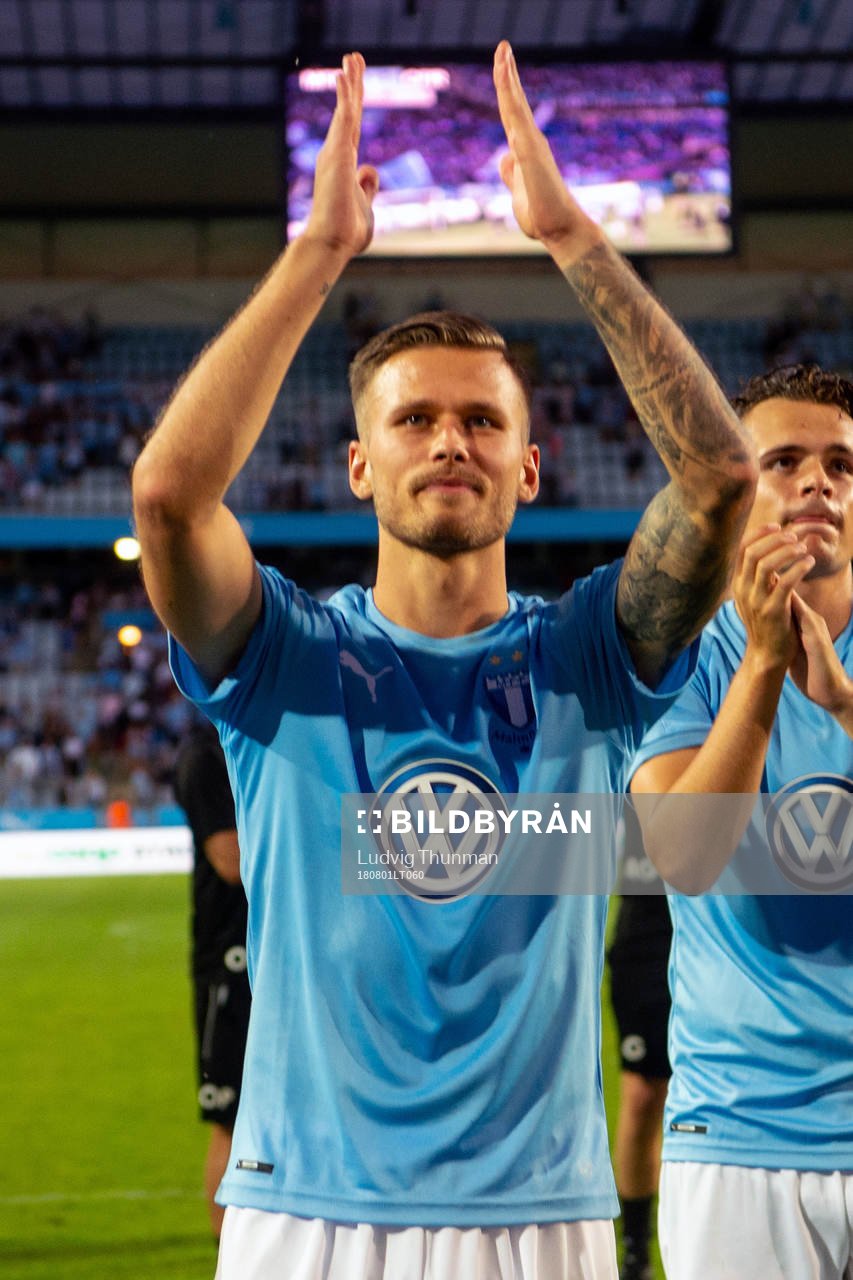 Arnór Ingvi Traustason of Malmö FF celebrates