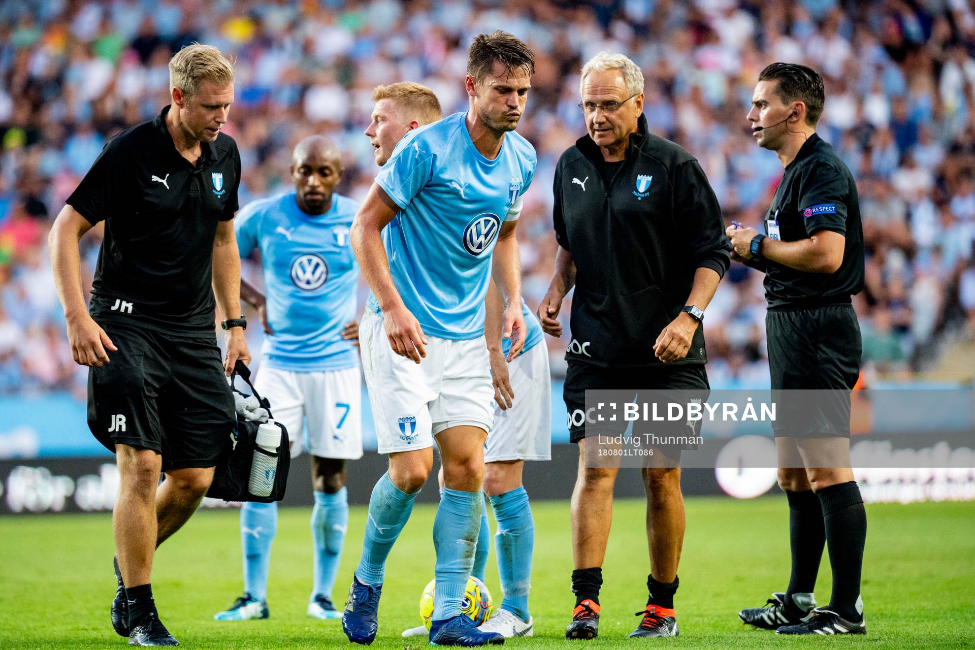 Markus Rosenberg of Malmö FF is looked