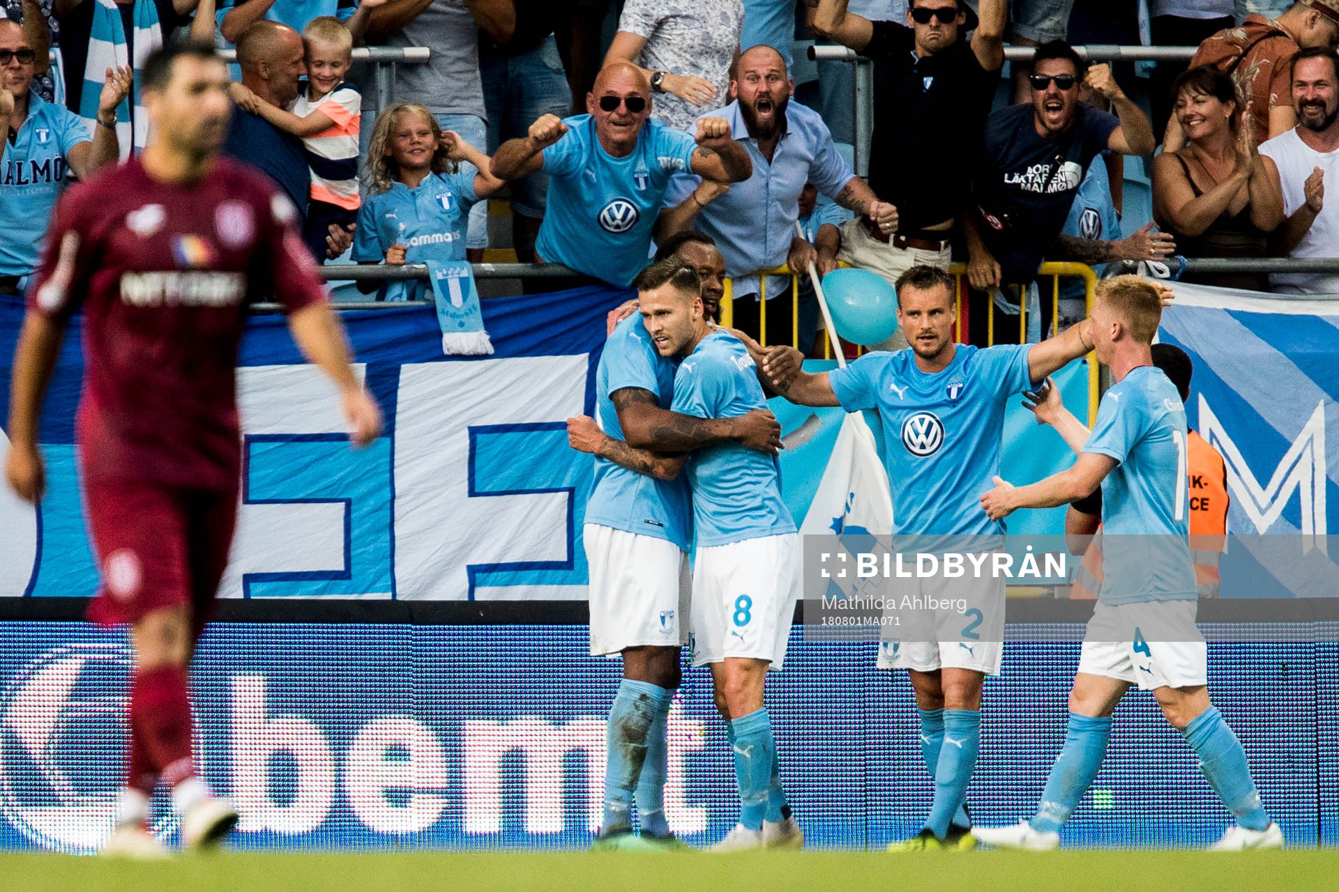 Arnór Ingvi Traustason of Malmö FF celebrates