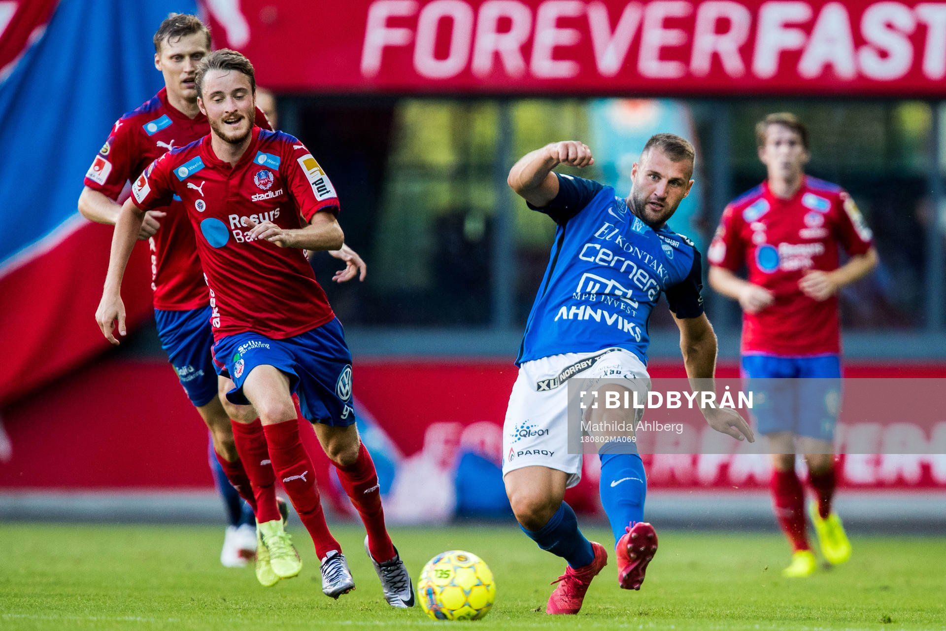 Helsingborgs Rasmus Jönsson och Norrbys Mehmed Dresevic