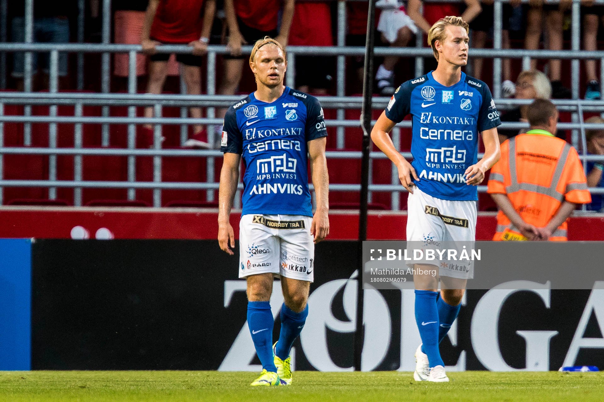 Norrbys Gzim Istrefi och Hugo Svensson deppar