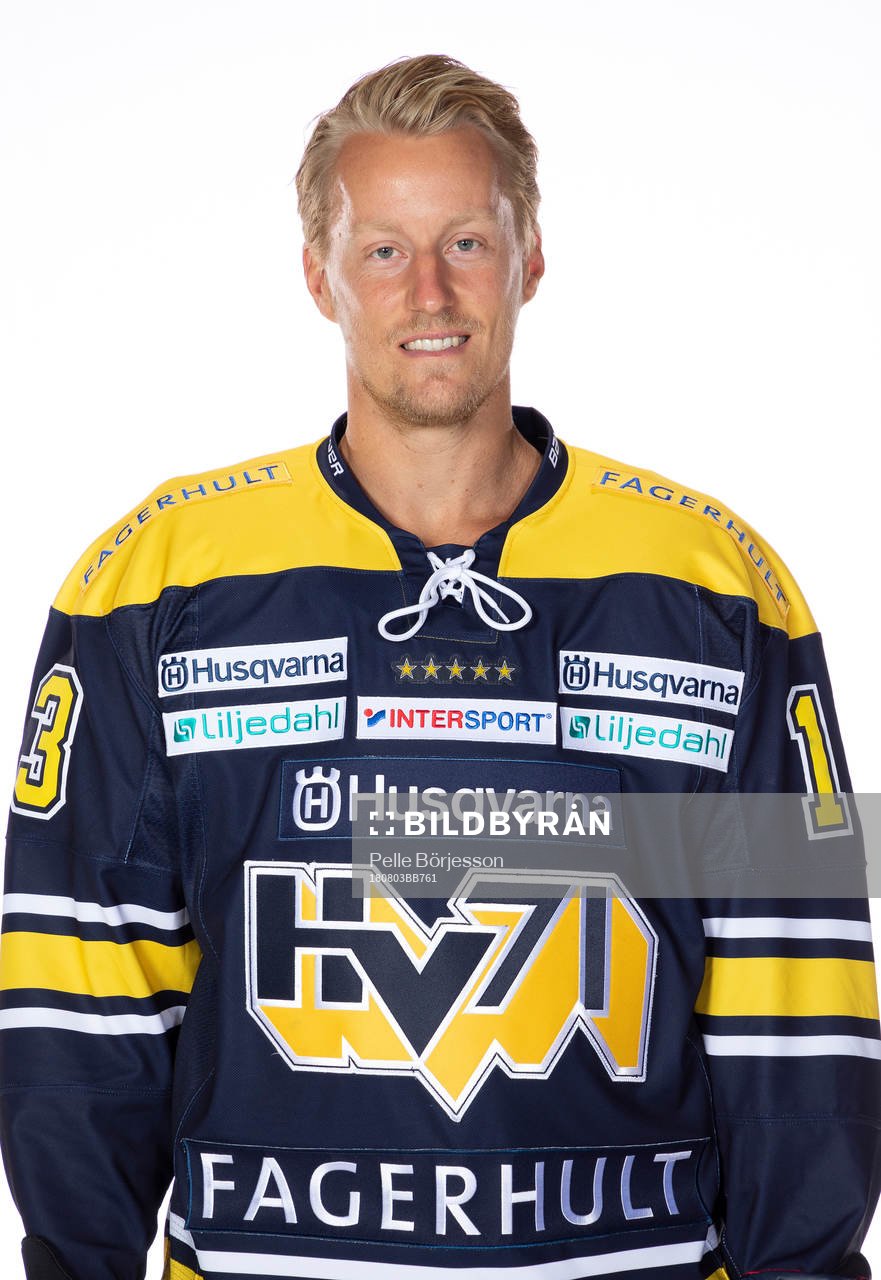 HV71s Oscar Sundh