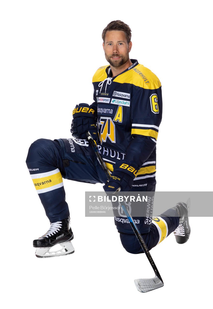 s Christoffer Persson 4