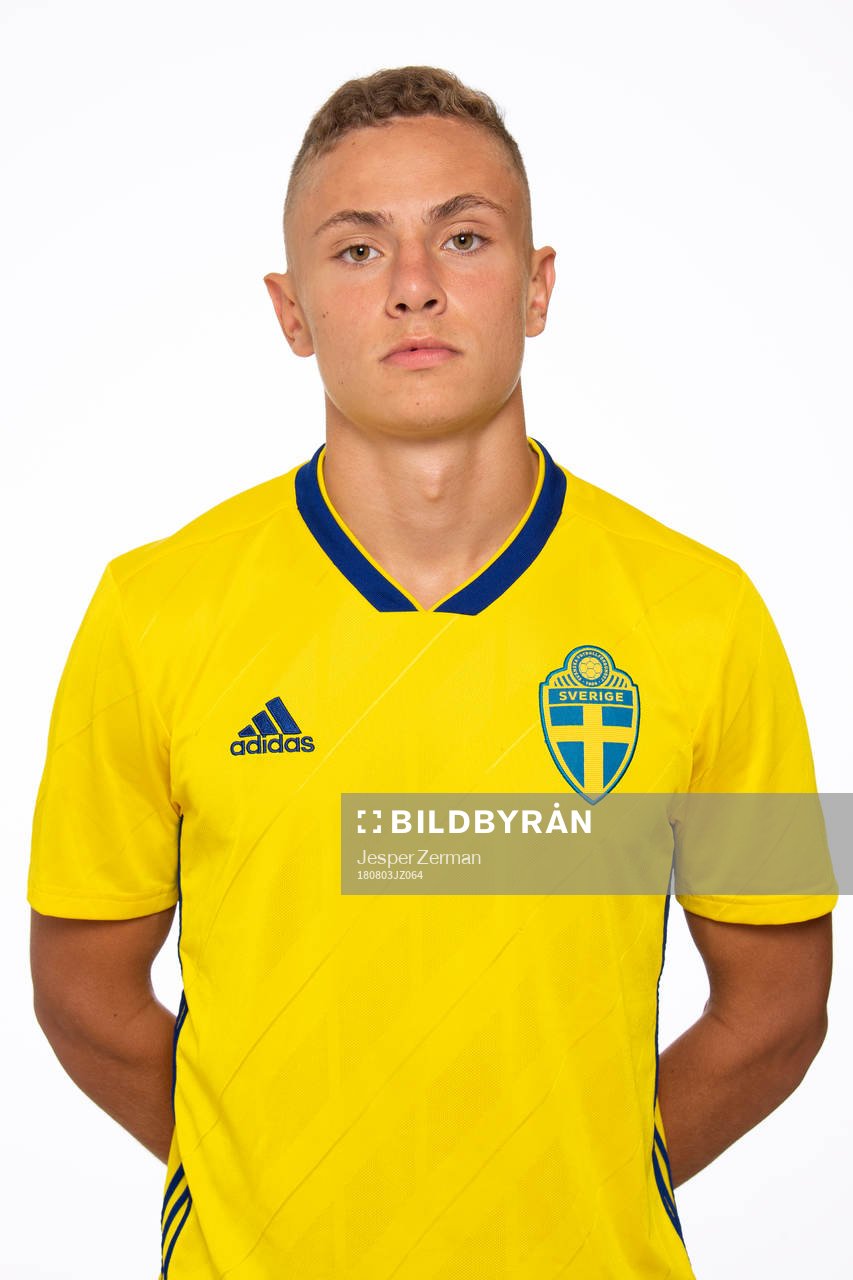 Theo Lind i P15-landslaget