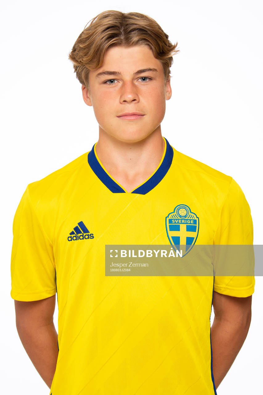 Linus Mattsson i P15-landslaget