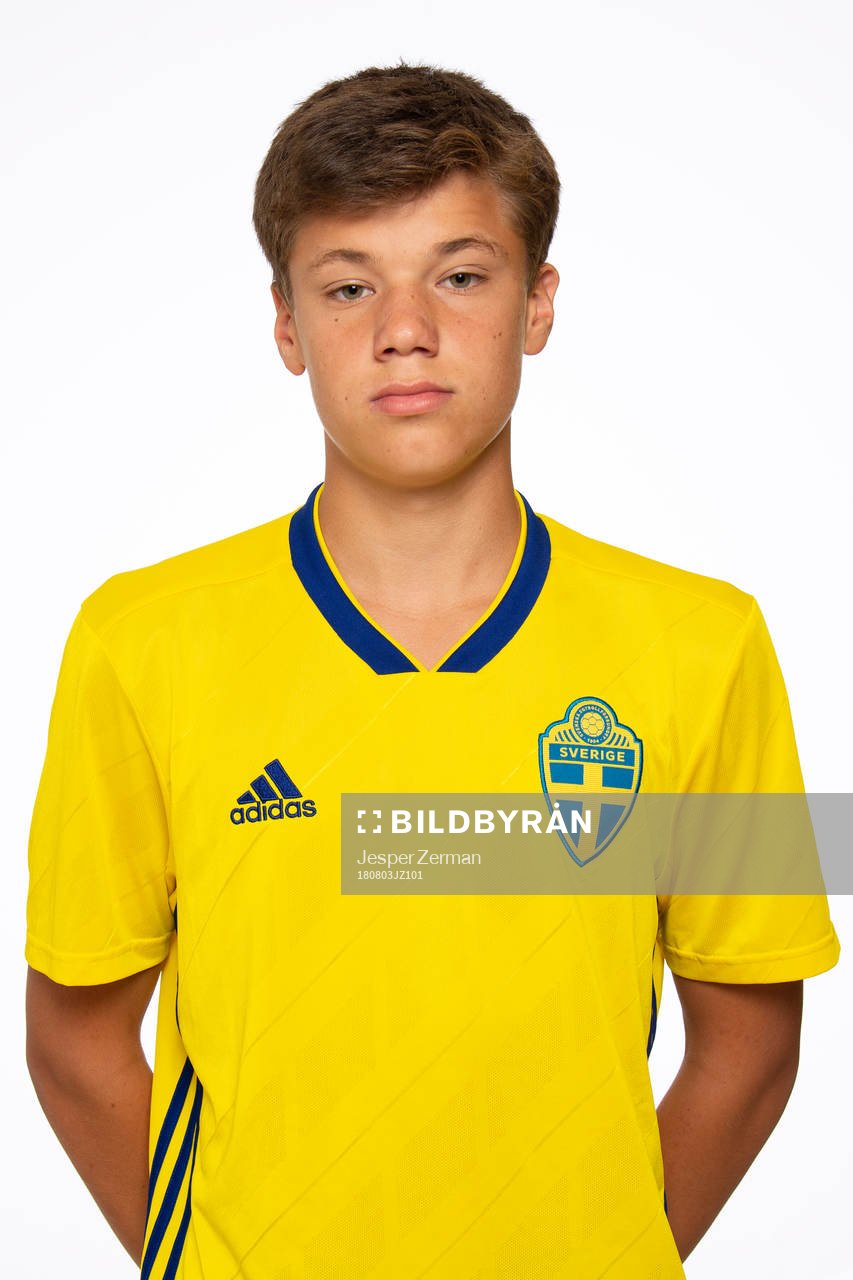 August Karlin i P15-landslaget poserar för porträtt den 3 augusti 2018 i Stockholm.
