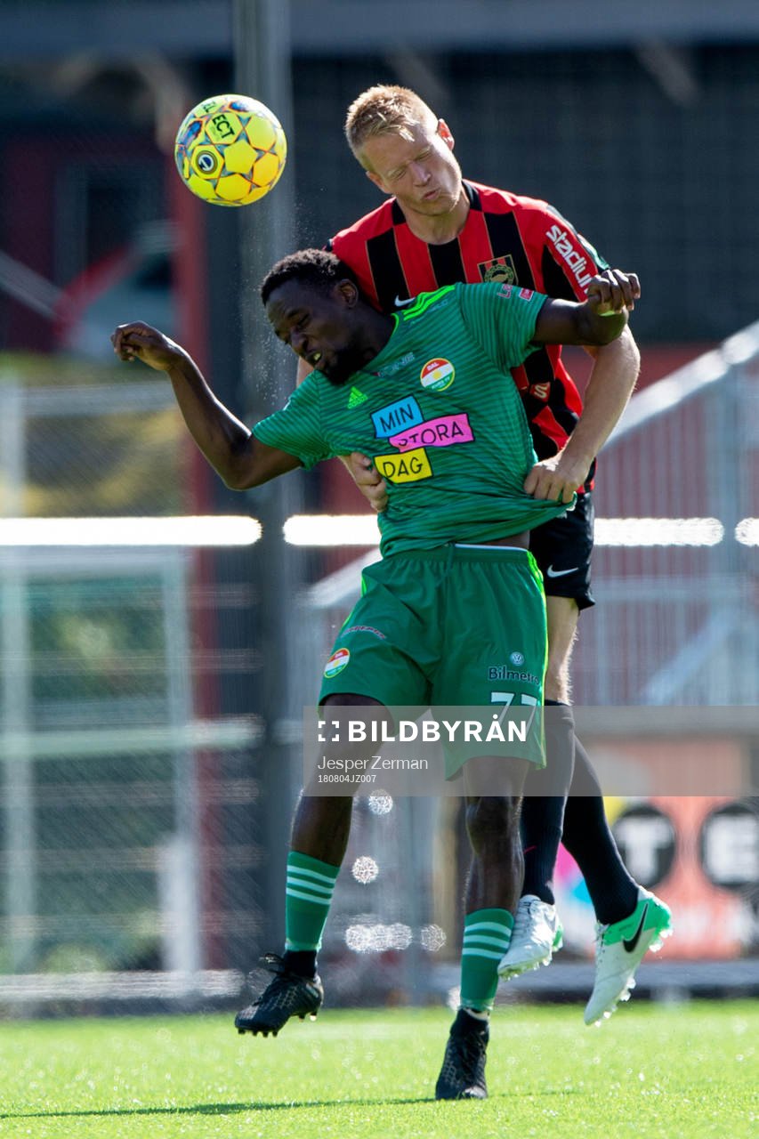 Dalkurds Mohamed Buya Turay och Brommapojkarnas Martin