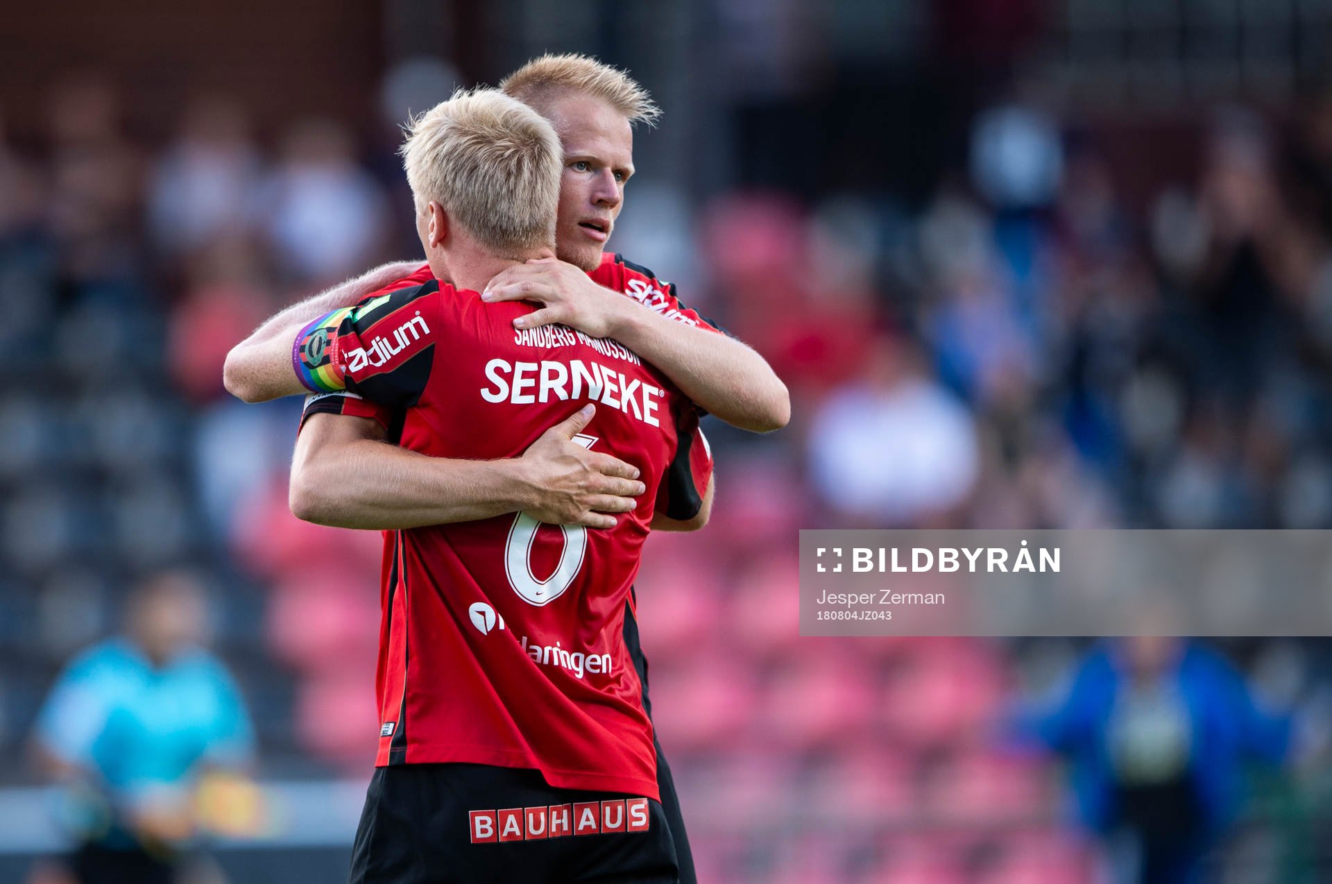 Brommapojkarnas Gustav Sandberg Magnusson jublar