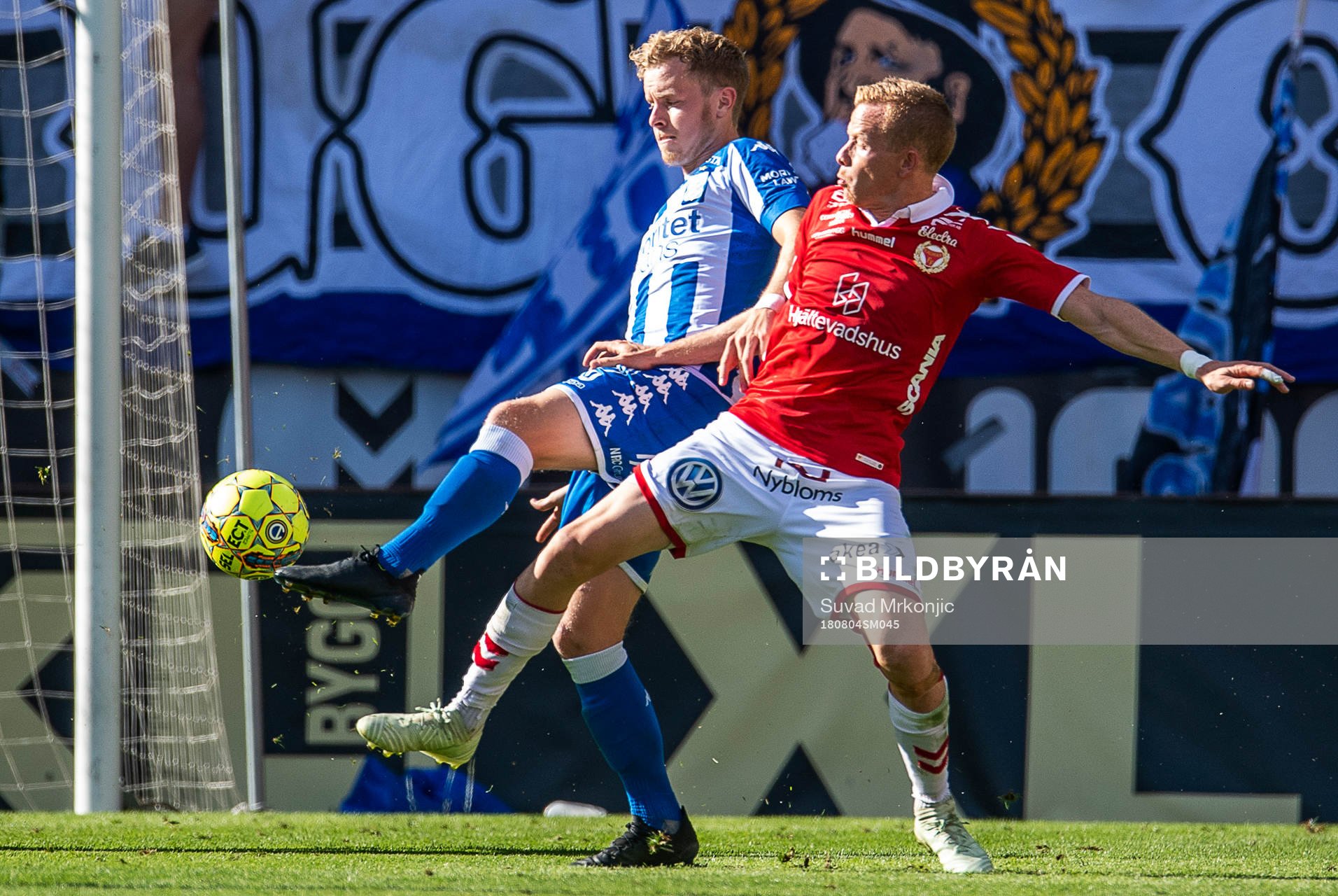 Kalmars Tobias Eriksson och IFK Göteborgs Victor Wernersson